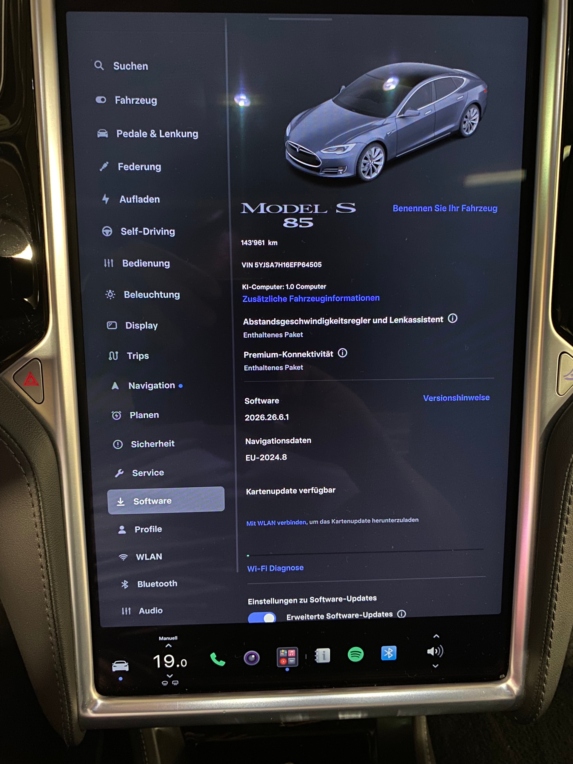 TESLA 85-image-8