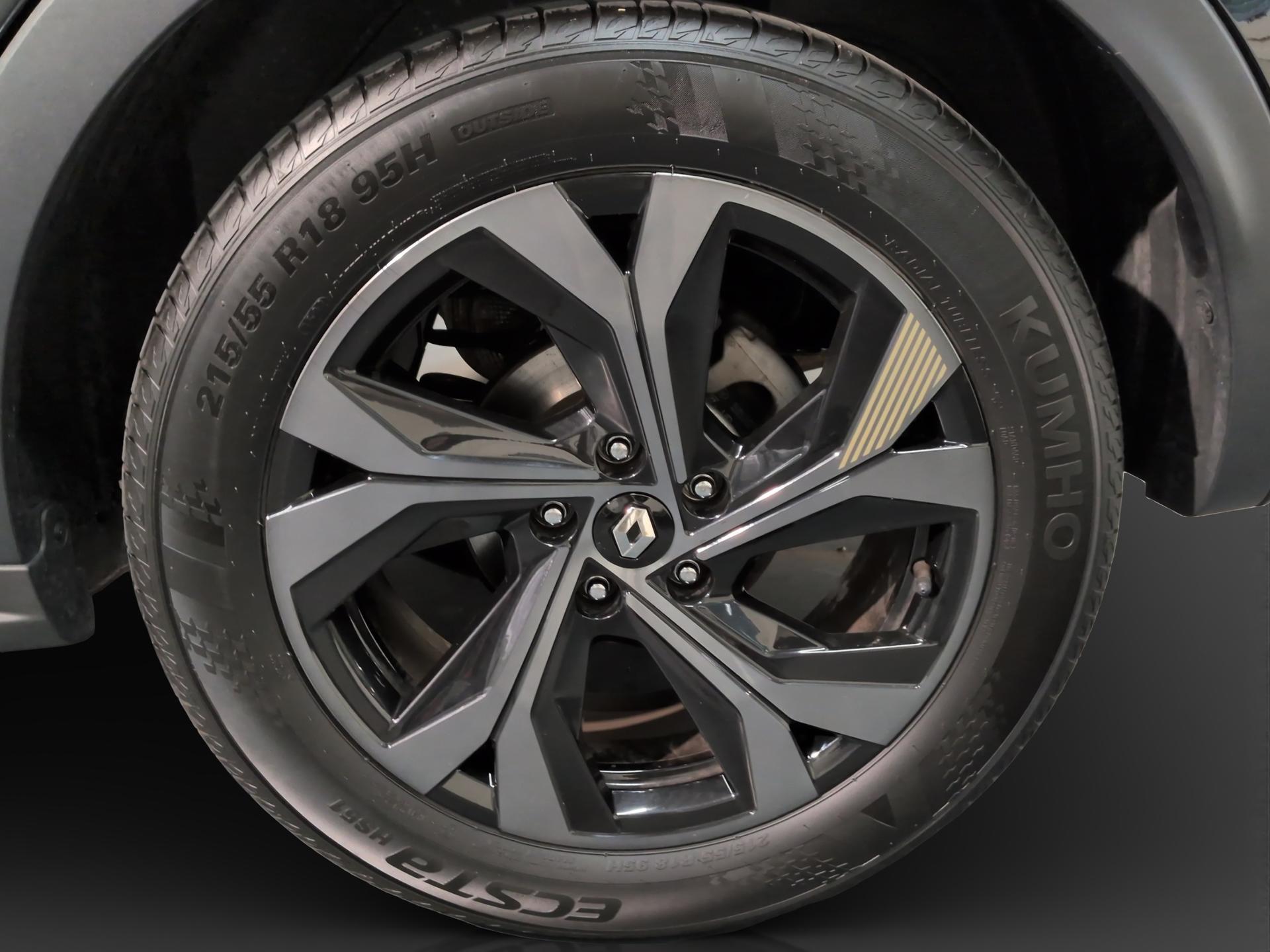 RENAULT Arkana 1.6 E-Tech Engineered-image-24