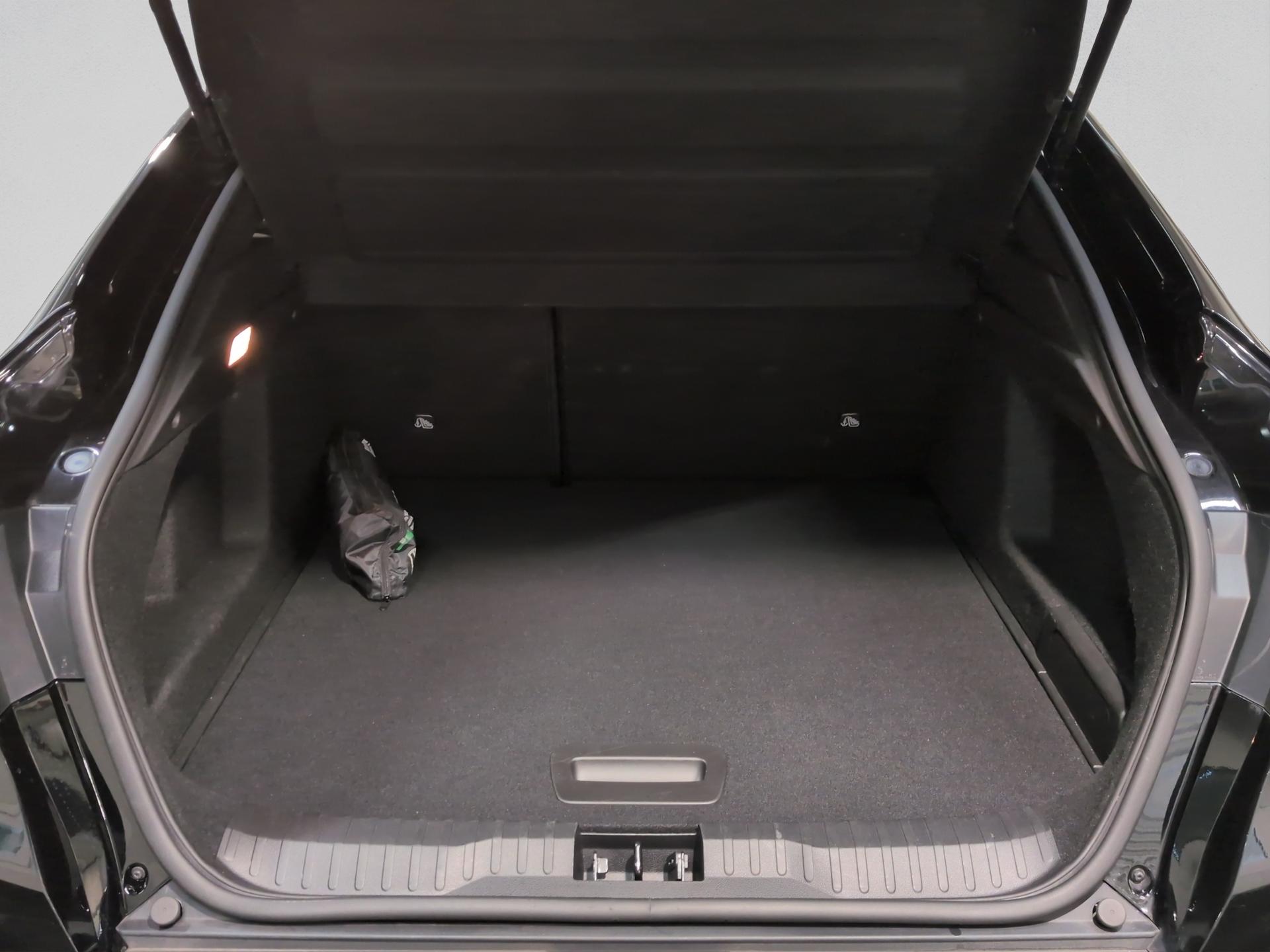 RENAULT Arkana 1.6 E-Tech Engineered-image-15