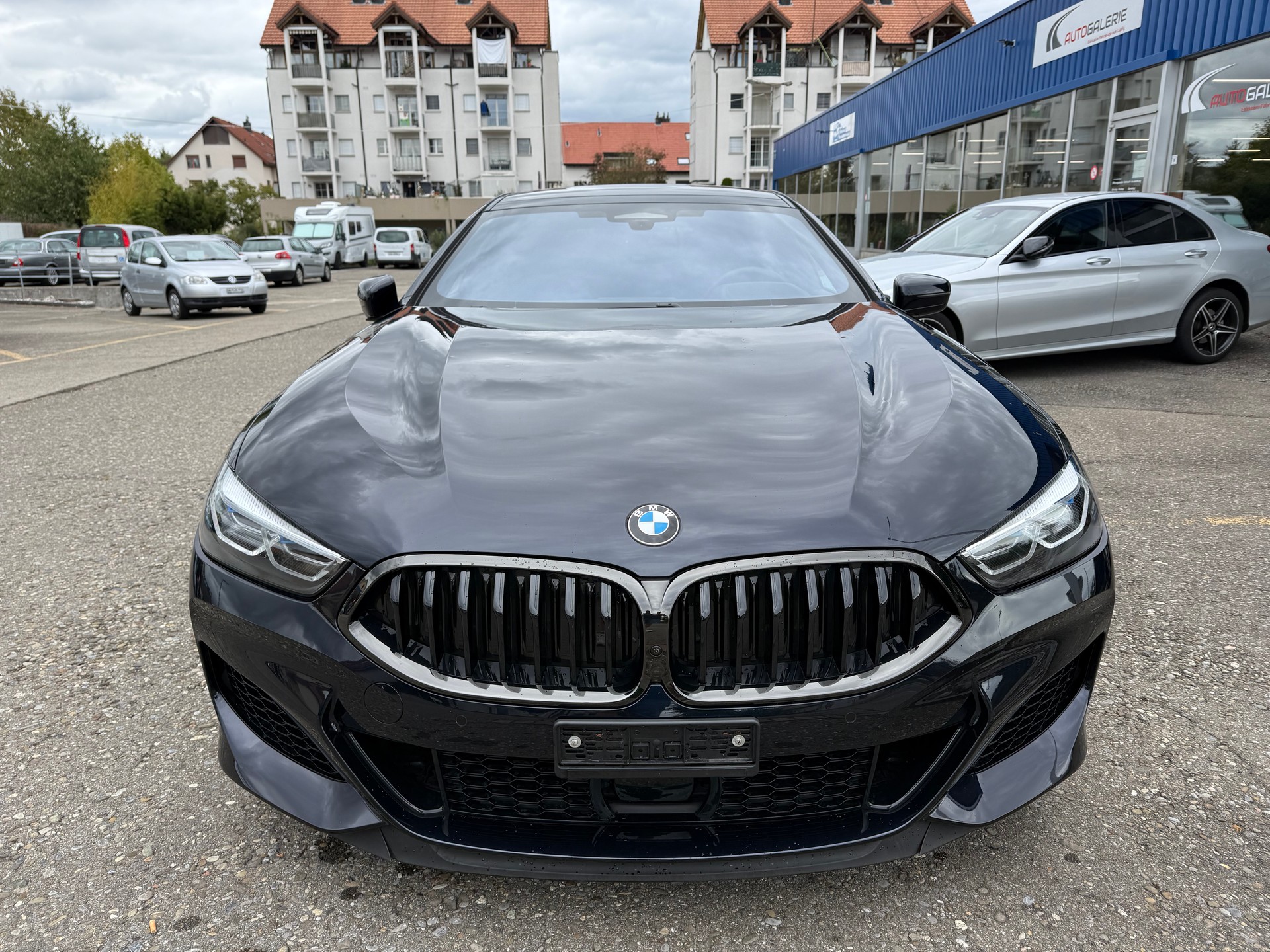 BMW M850i xDrive Steptronic-showroom-element-1