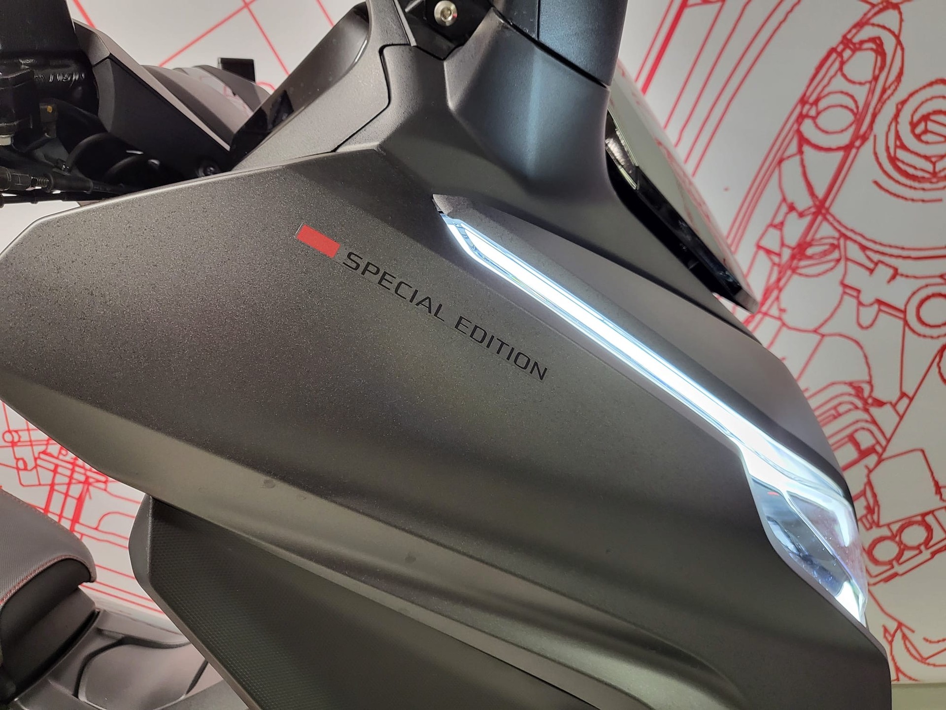 HONDA Nss 125 Forza Special Edition-image-6