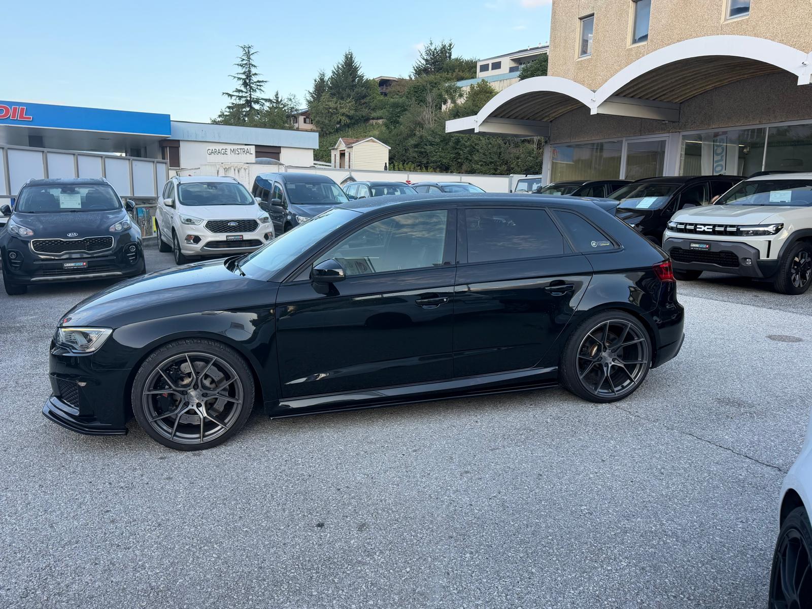 AUDI RS3 2.5 TSI quattro S-tronic-showroom-element-3