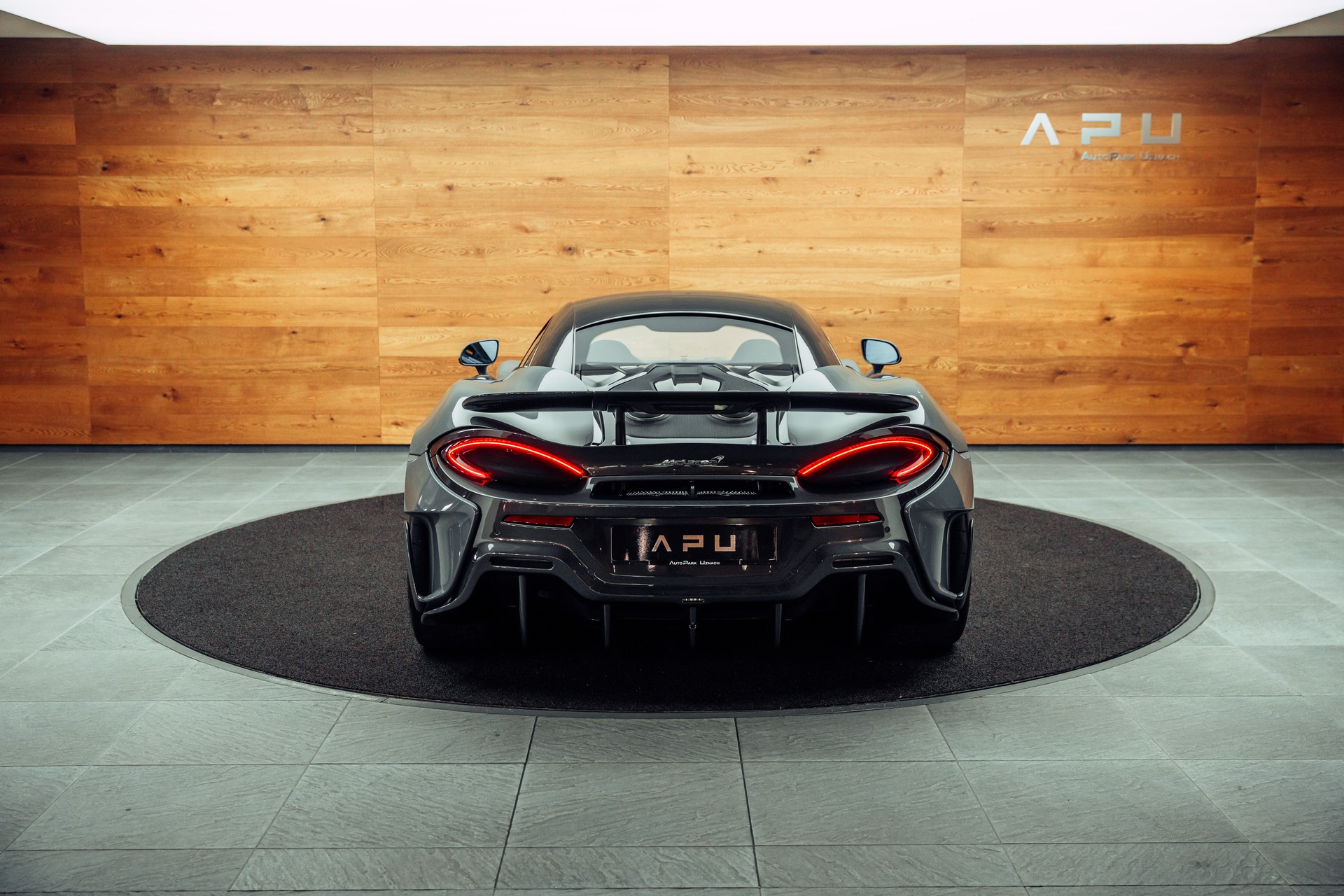 McLAREN 600LT Coupé 3.8 V8 SSG Chicane Effect-image-16