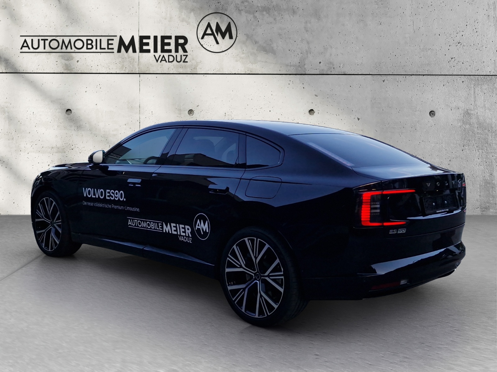 VOLVO ES90 Ultra-showroom-element-2