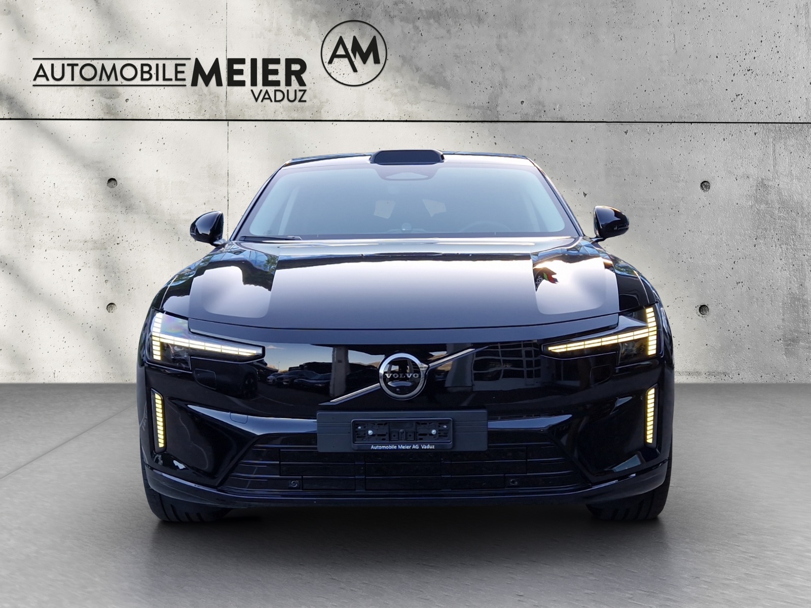 VOLVO ES90 Ultra-showroom-element-1