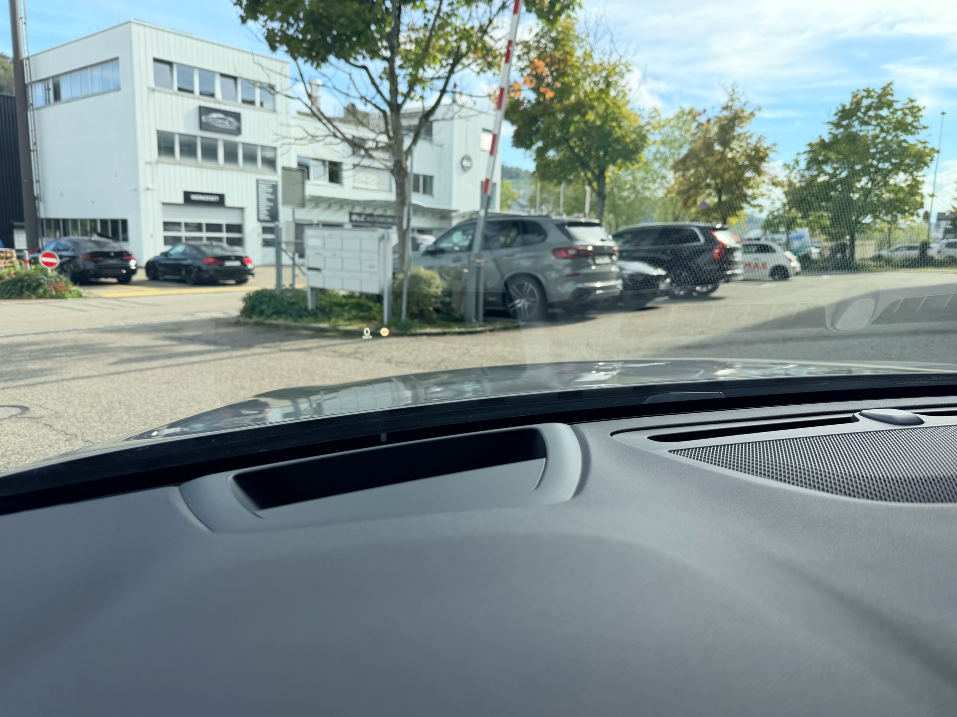 VOLVO V60 D4 Inscription Geartronic-image-12