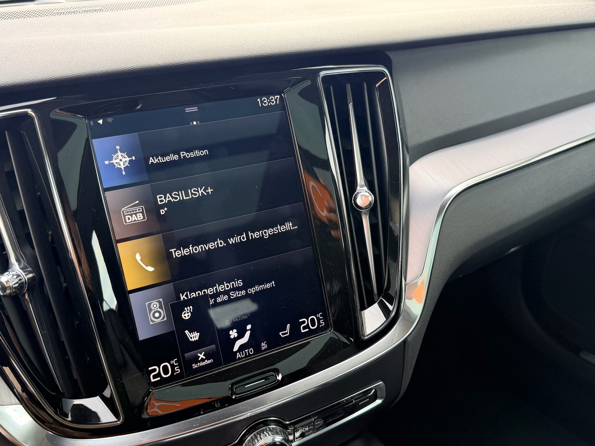 VOLVO V60 D4 Inscription Geartronic-image-14