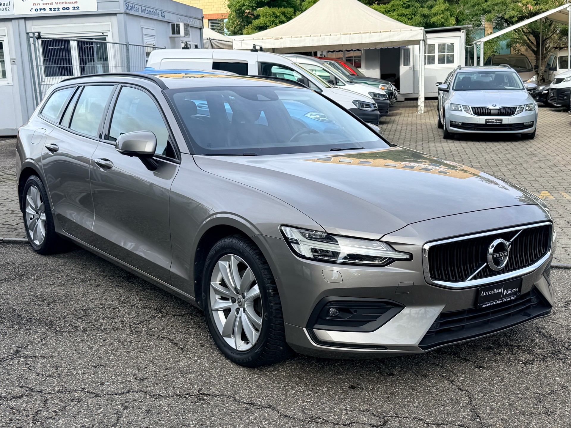 VOLVO V60 D4 Inscription Geartronic-image-0
