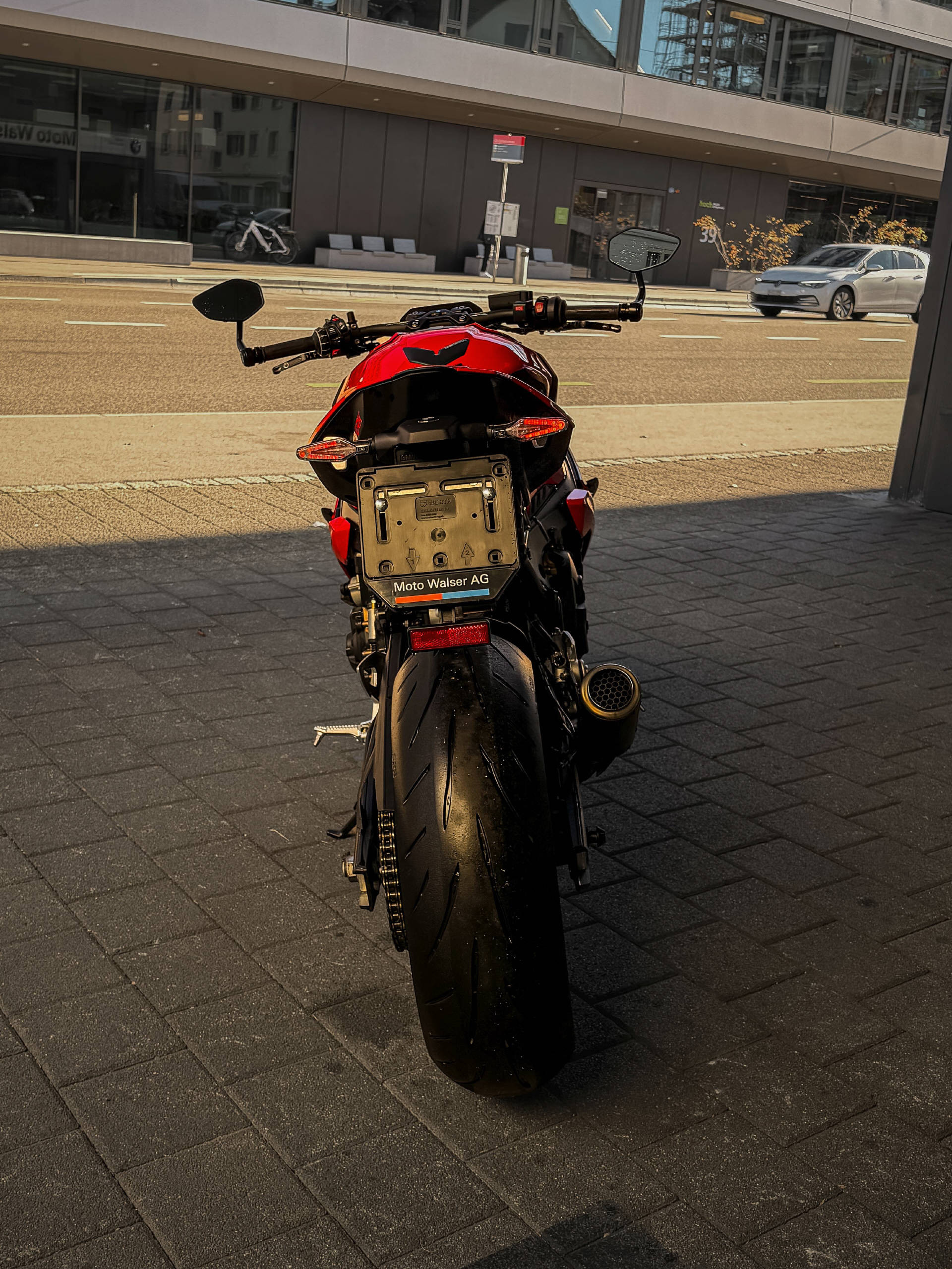 BMW S 1000 R-image-5