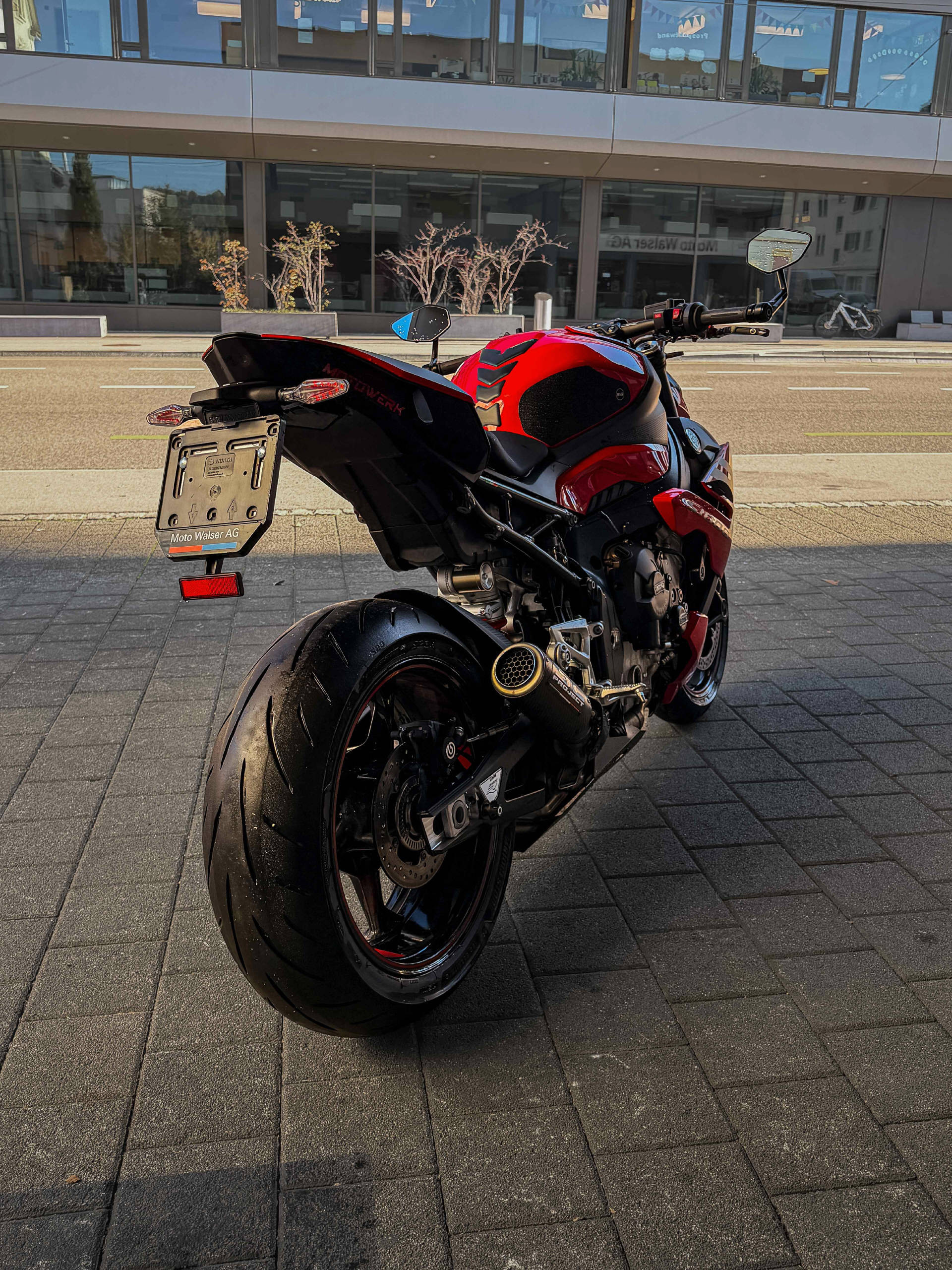 BMW S 1000 R-image-4
