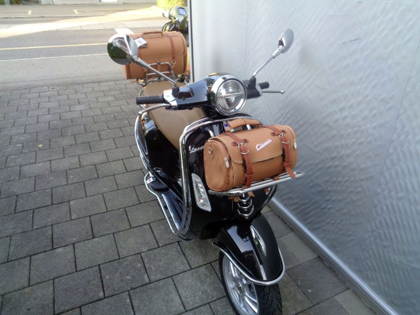 PIAGGIO VESPA PRIMAVERA 125 ABS 12" E5-image-2