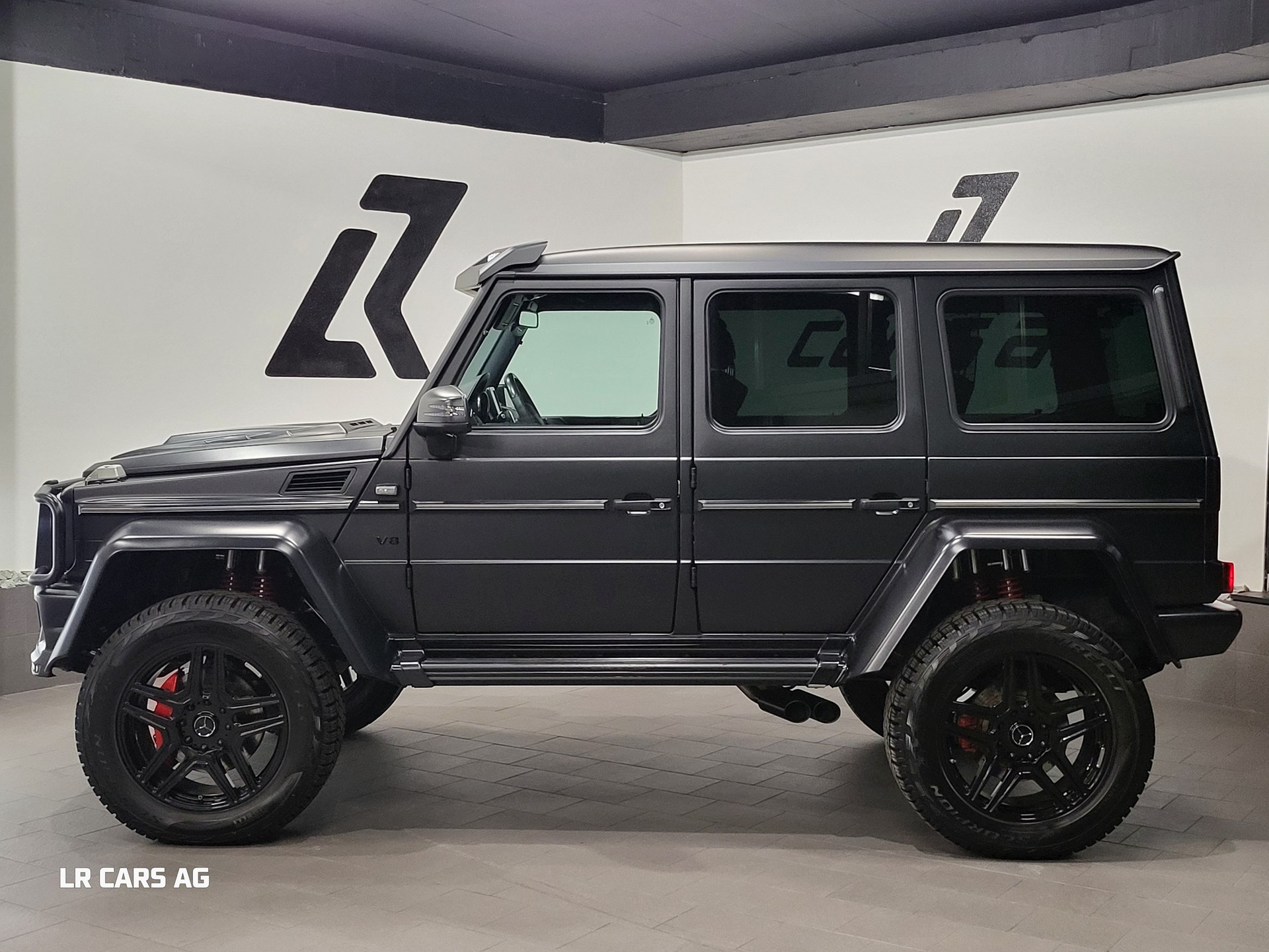 MERCEDES-BENZ G500 4x4² BRABUS-image-3