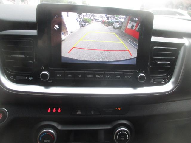 KIA Stonic 1.0 T-GDi Power Edition-image-8