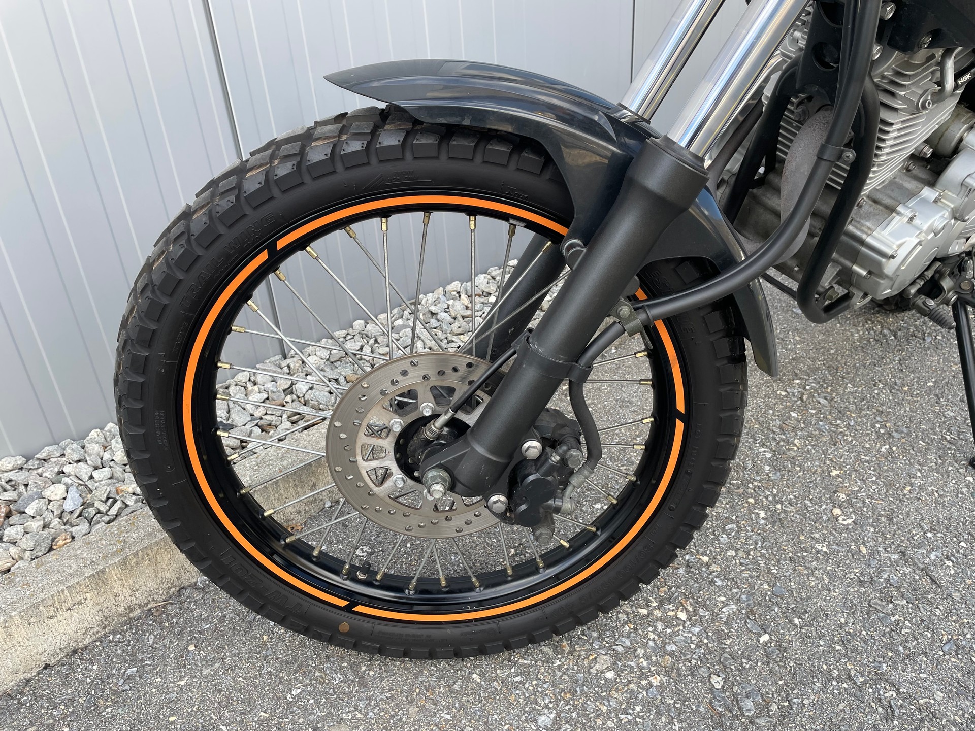 YAMAHA XG 250 Tricker-image-7