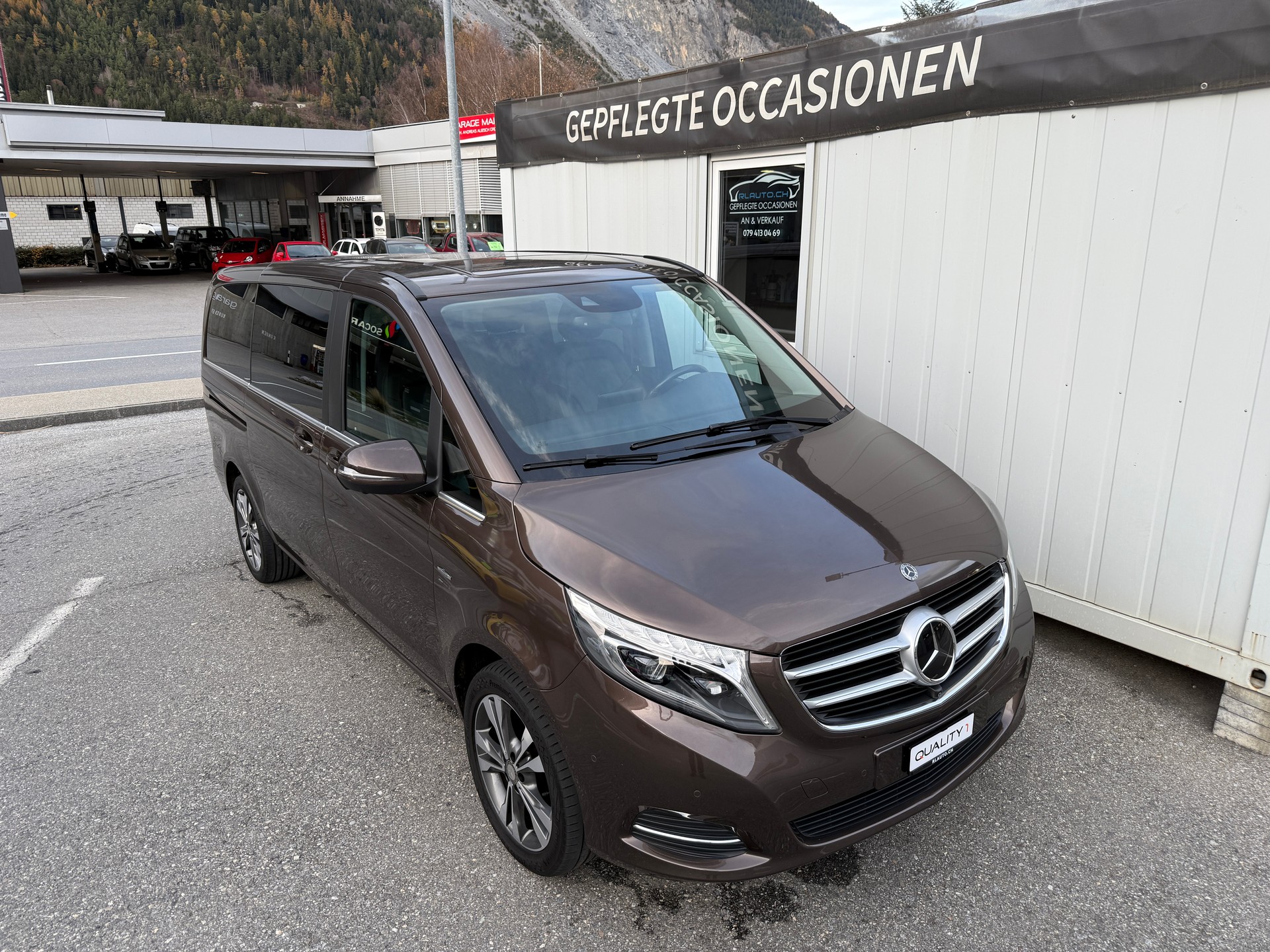 MERCEDES-BENZ V 250 d Avantgarde lang 4Matic 7G-Tronic *GARANTIE* TOPZUSTAND*LEDER*-showroom-element-1