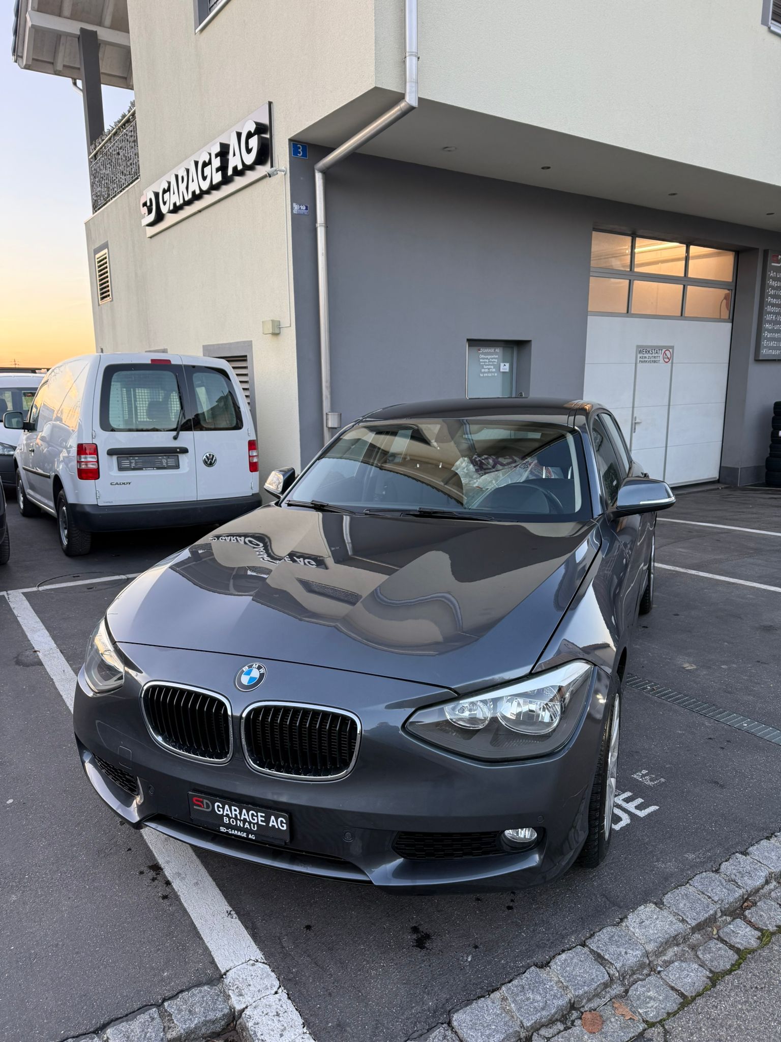 BMW 116i Steptronic-image-1