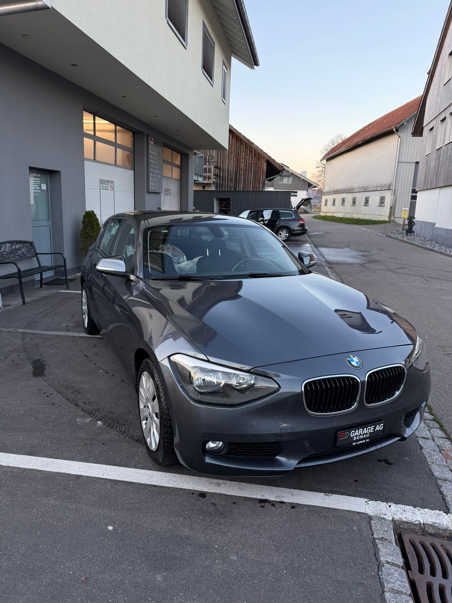 BMW 116i Steptronic-image-3