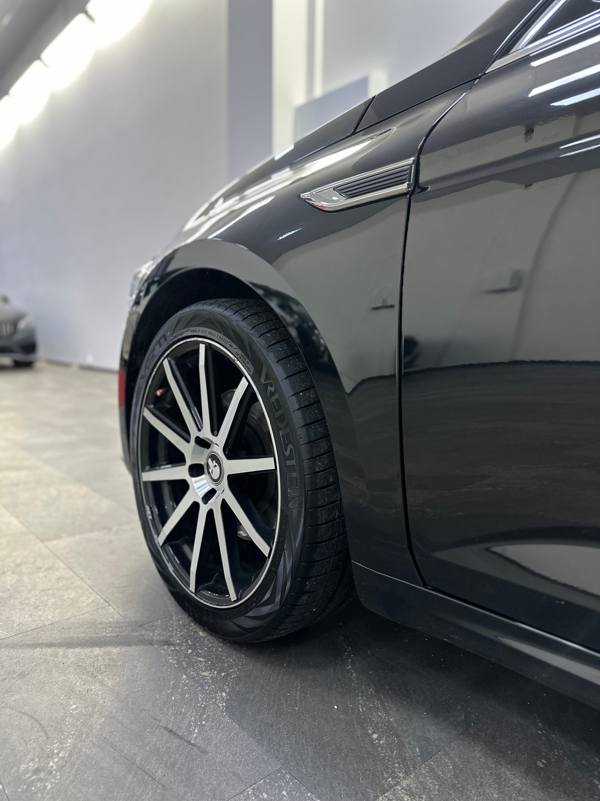 RENAULT Talisman Grandtour 1.6 TCe 90th Anniversary EDC-image-4