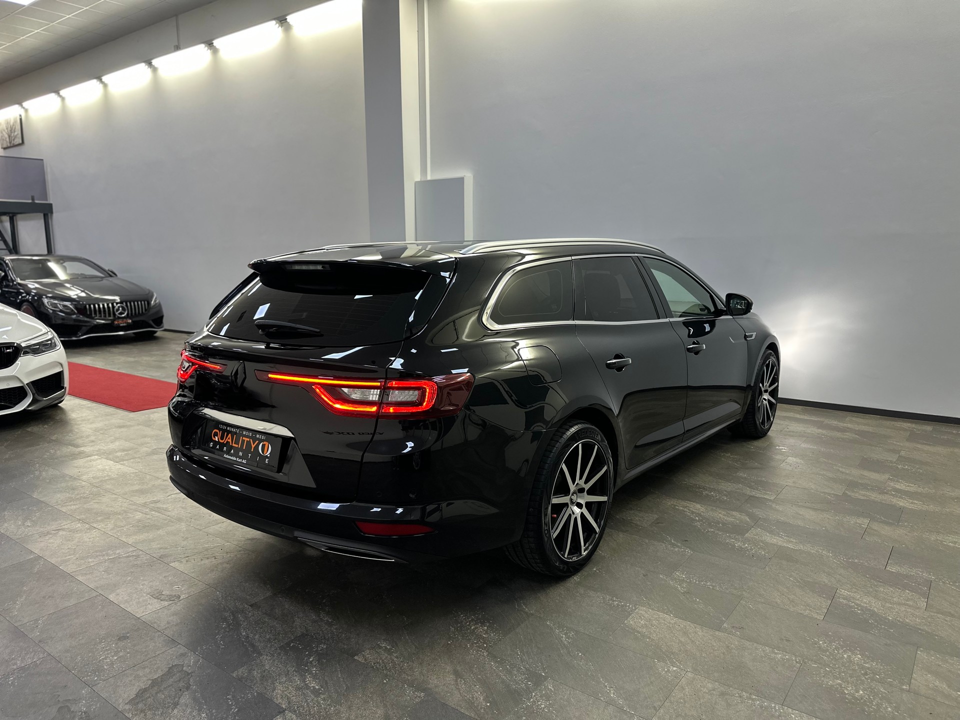 RENAULT Talisman Grandtour 1.6 TCe 90th Anniversary EDC-image-5