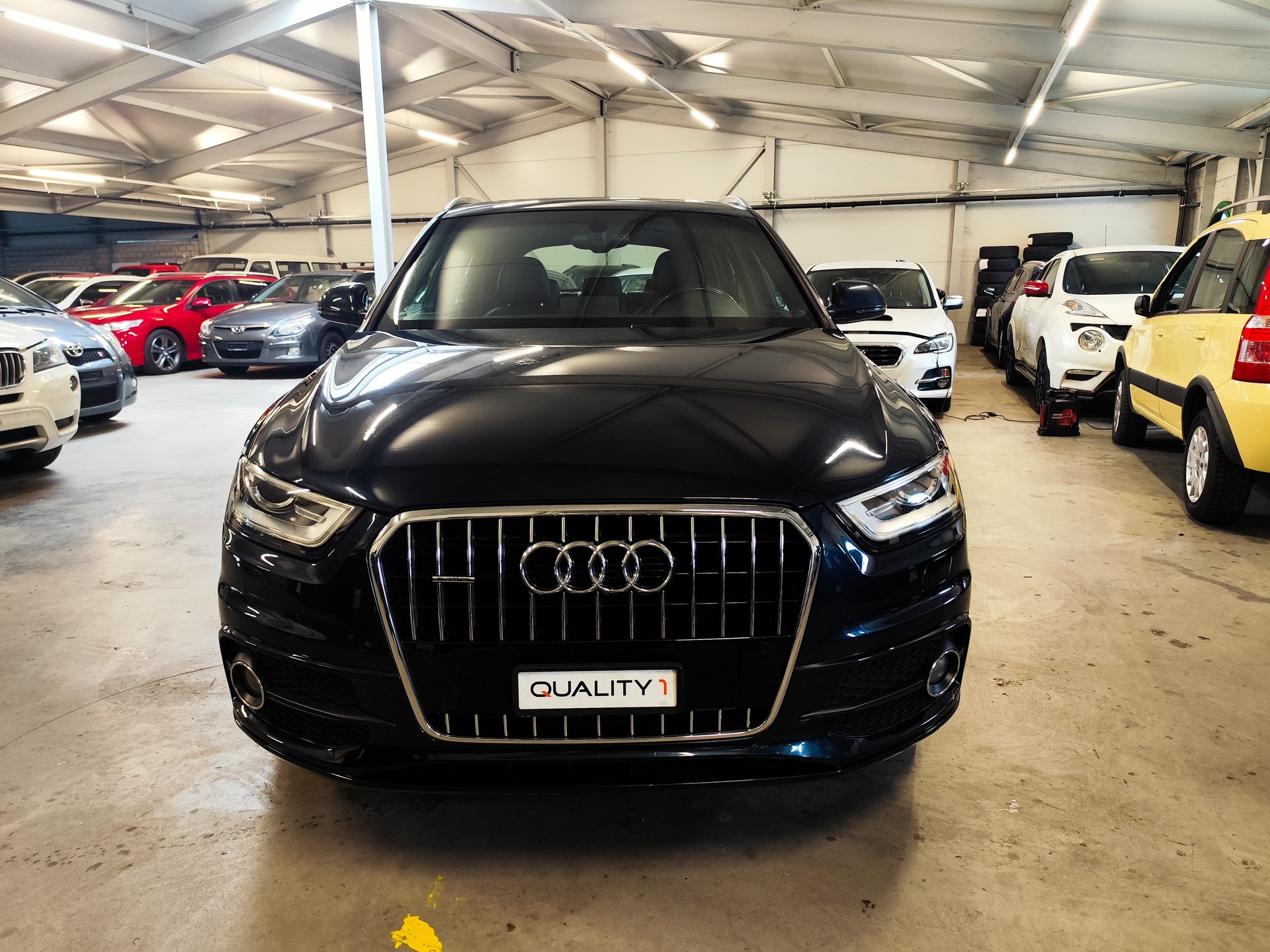 AUDI Q3 2.0 TDI quattro S-tronic