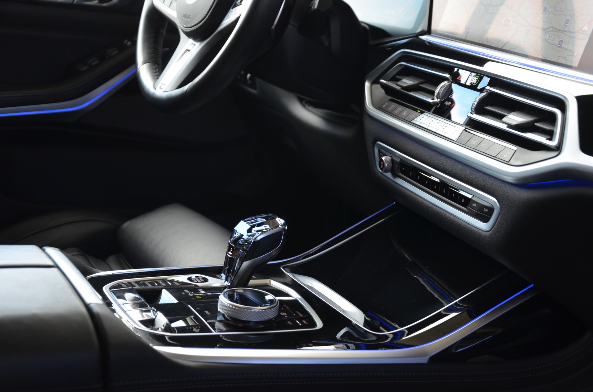 BMW X7 xDrive M50i Steptronic*7 Plätzer*Ab MFK,1 Jahr oder 20000km Garantie auf Motor und Getriebe*-image-16