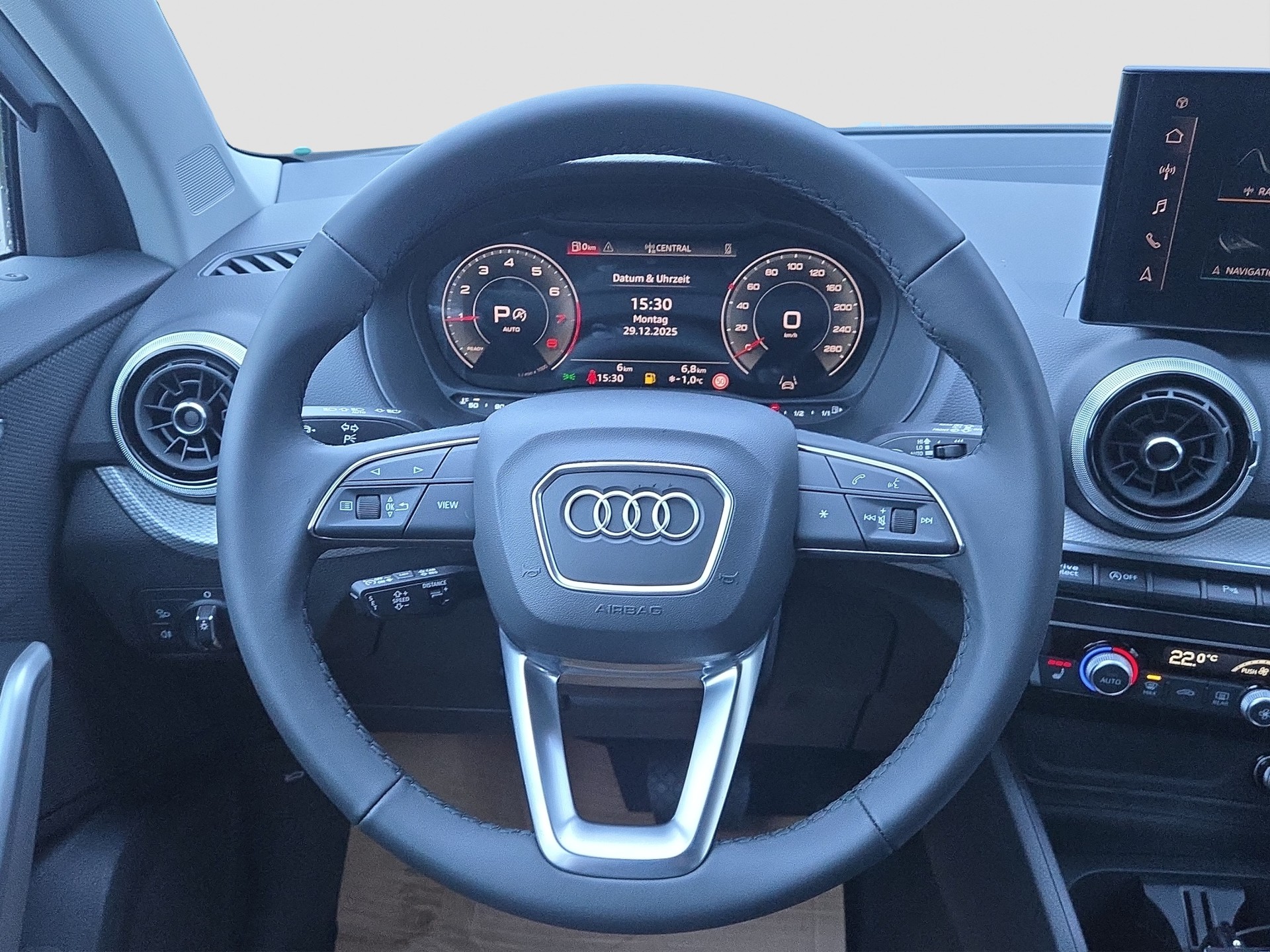 AUDI Q2 35 TFSI S line S-tronic-image-10