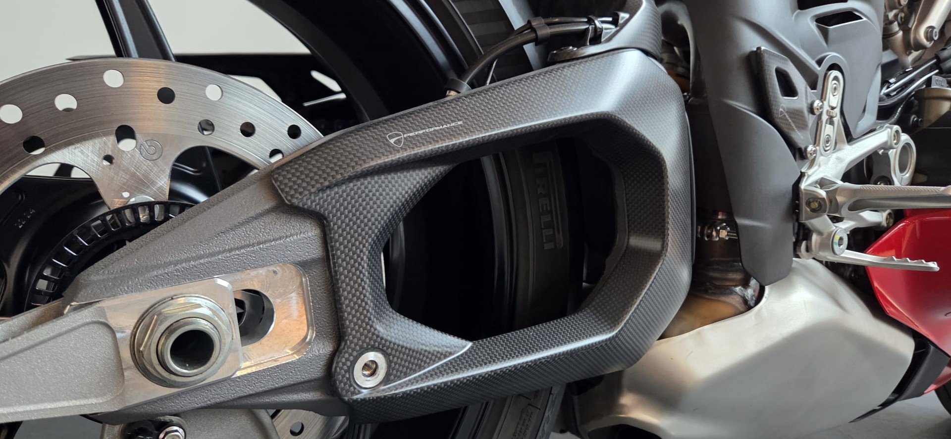 DUCATI Panigale V4 S-image-7