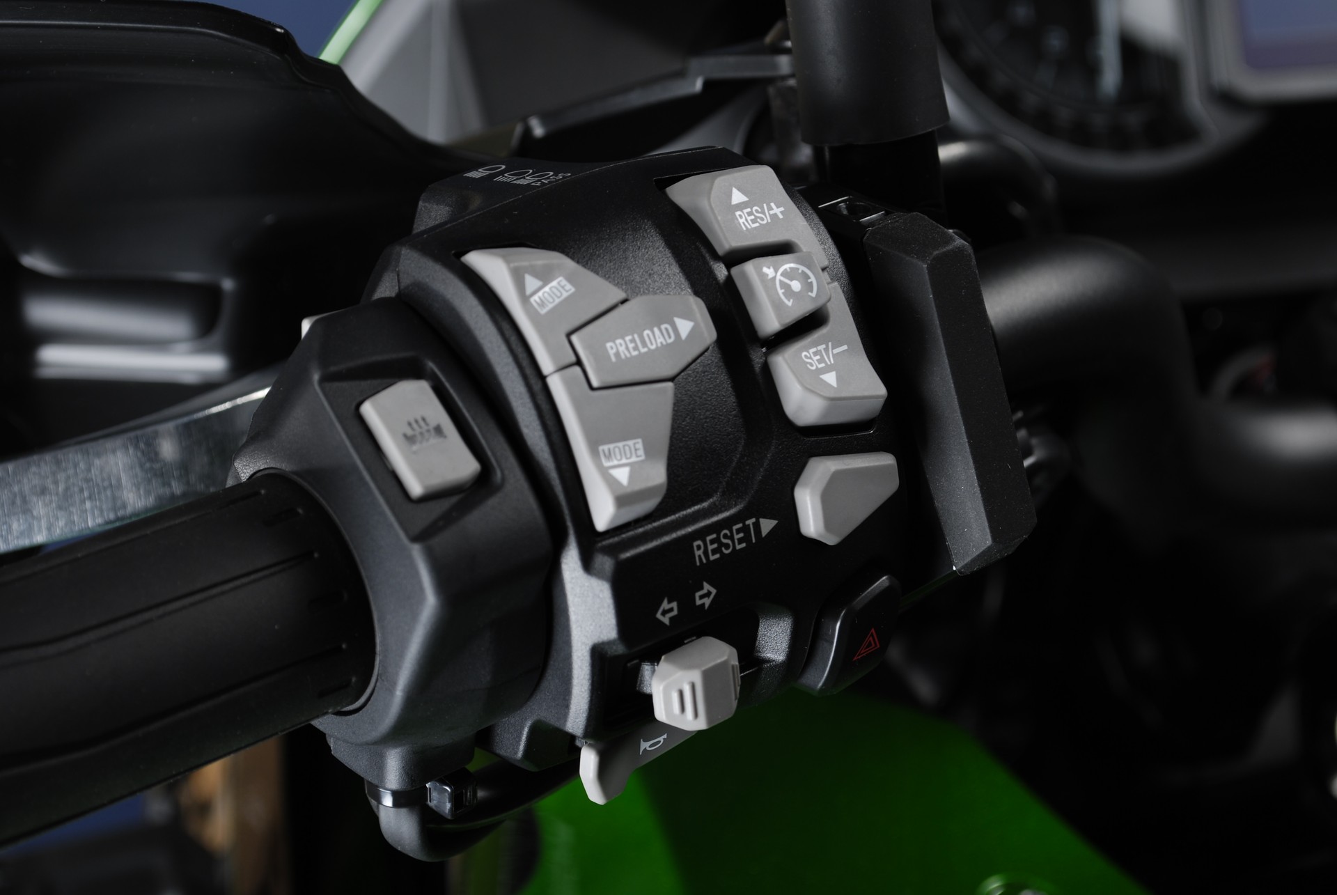 KAWASAKI Versys 1100 SE Grand Tourer MY26-image-13