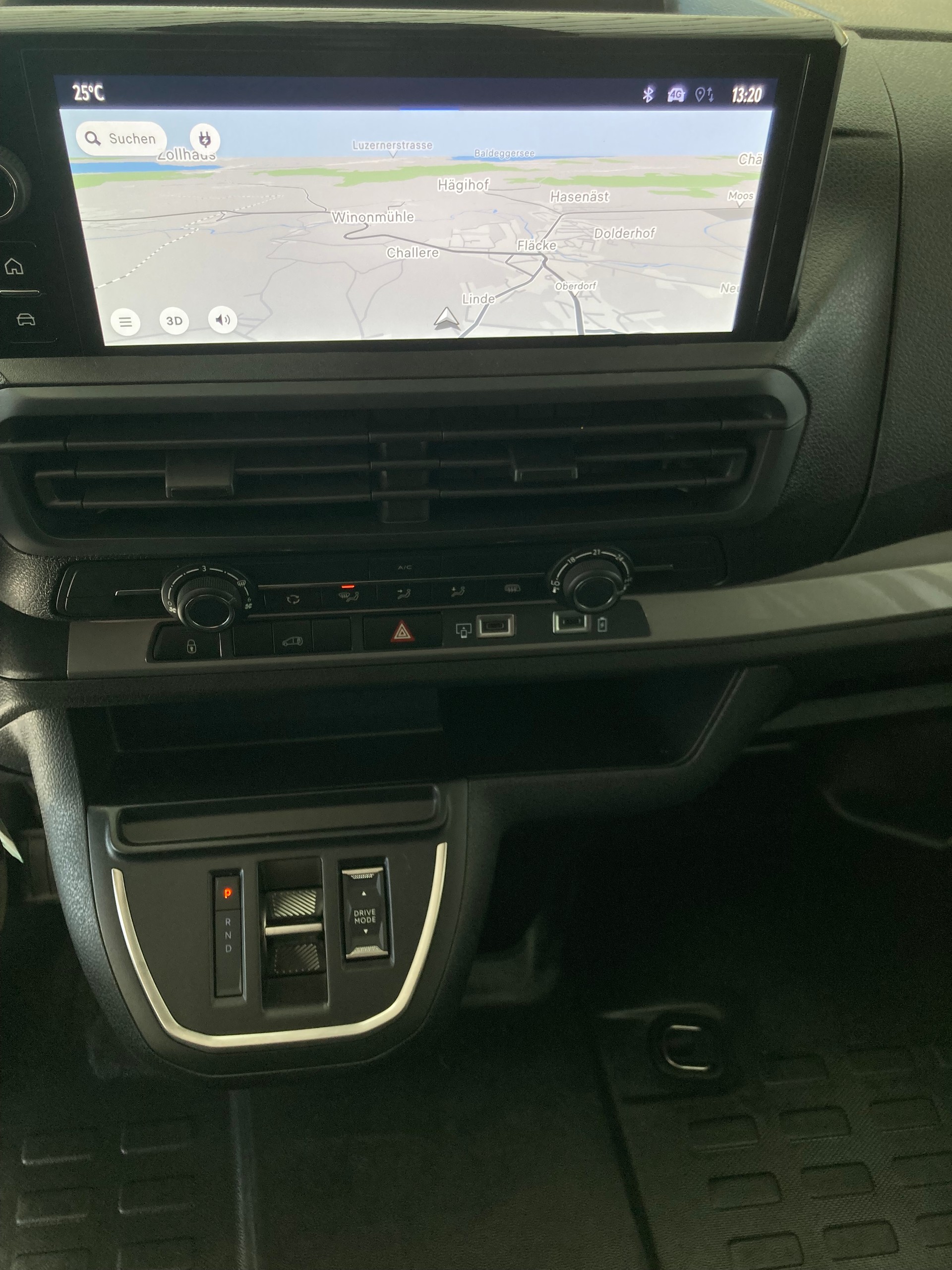 TOYOTA Proace EV 75kWh Medium Advanced-image-13