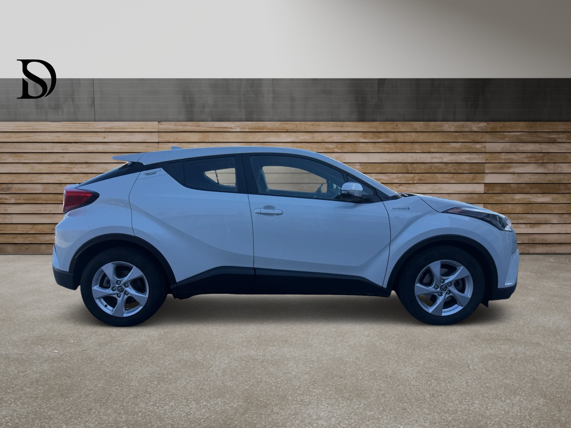 TOYOTA C-HR 1.8 HSD Comfort CVT-showroom-element-2