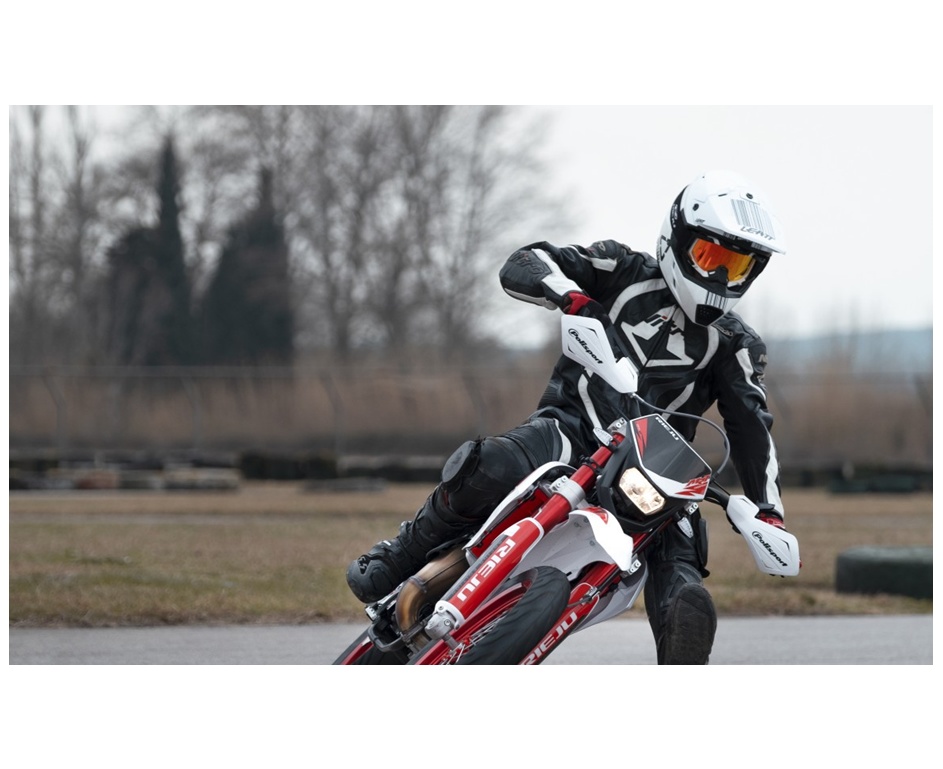 RIEJU MRT 50 SM Trophy-image-8