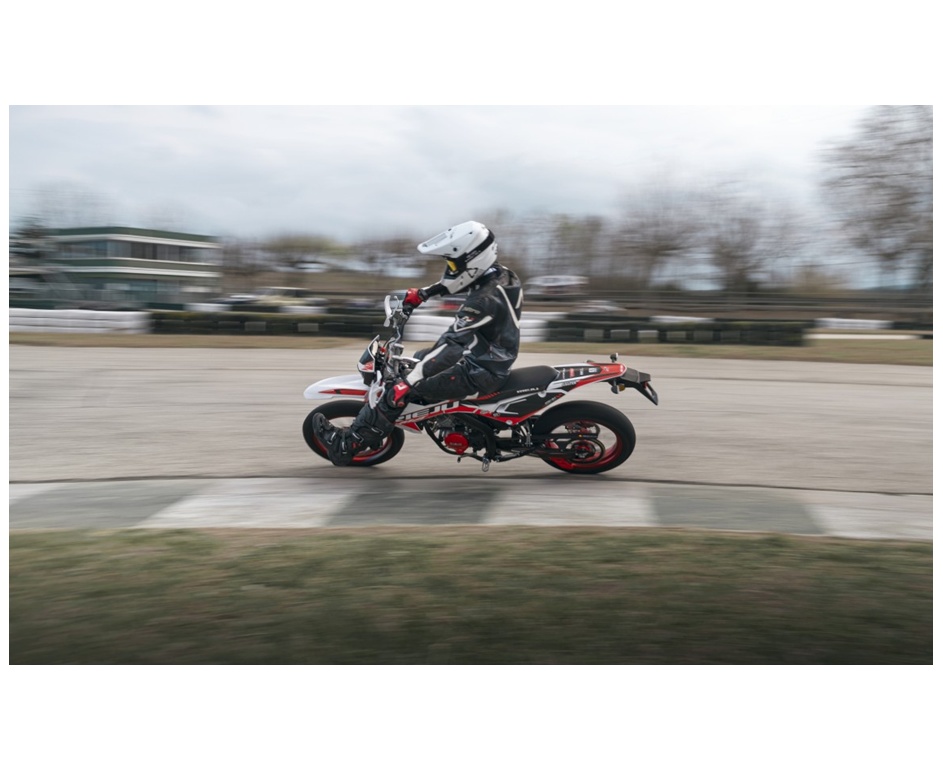 RIEJU MRT 50 SM Trophy-image-7