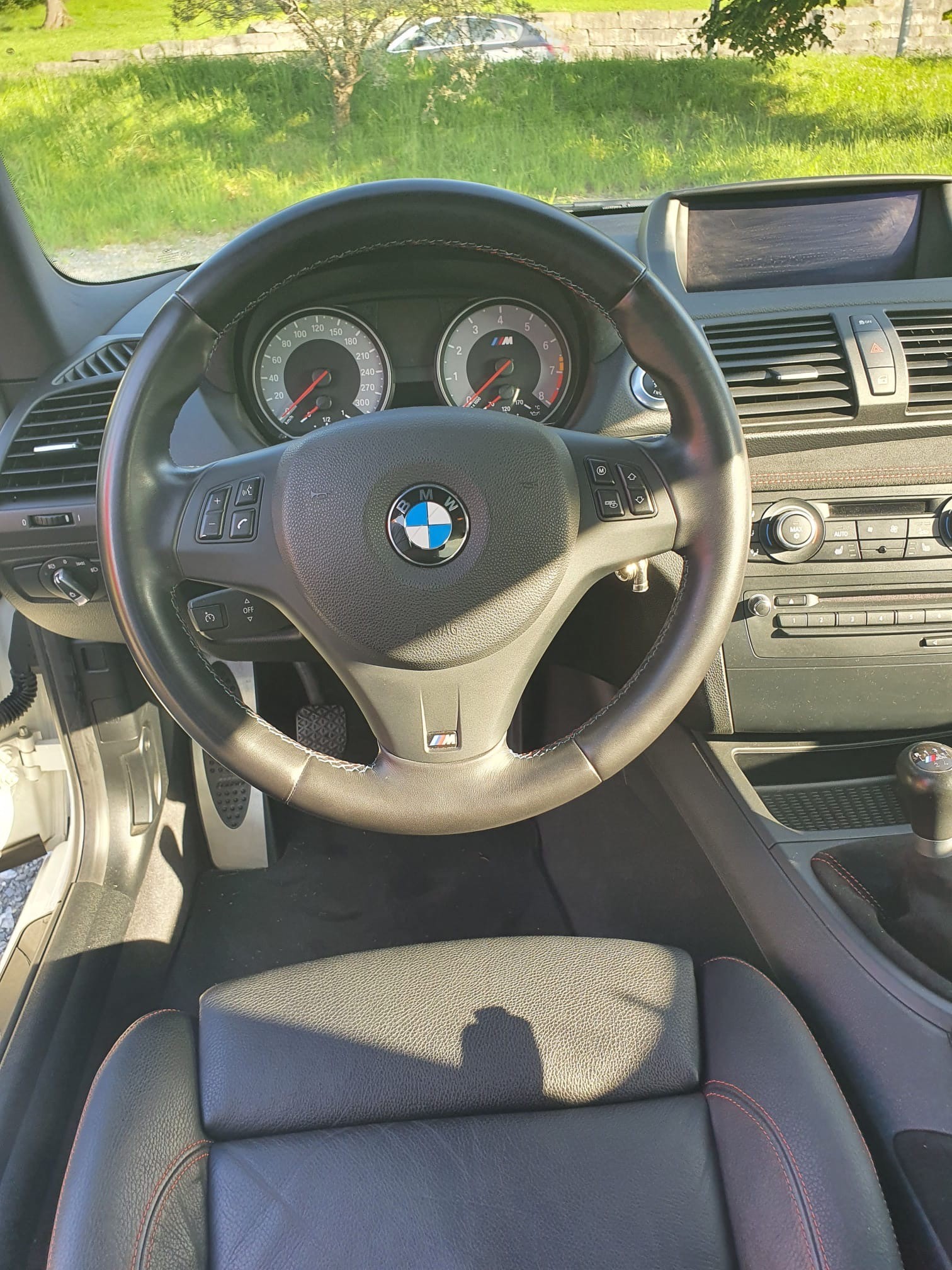 BMW 1er M Coupé-image-3