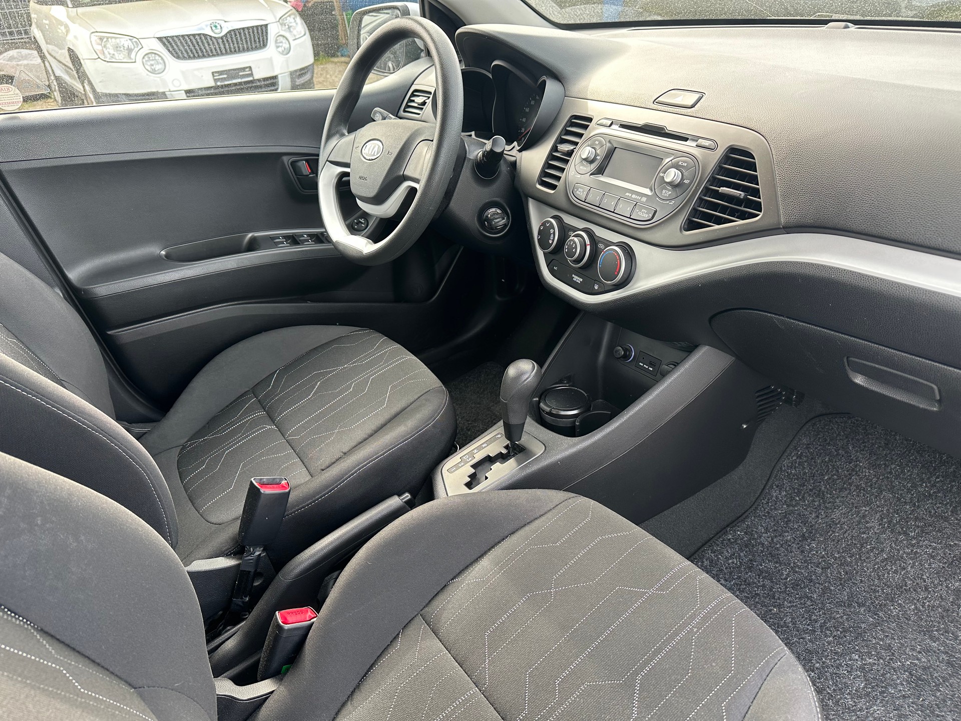 KIA Picanto 1.2 CVVT Style Automatic-image-11