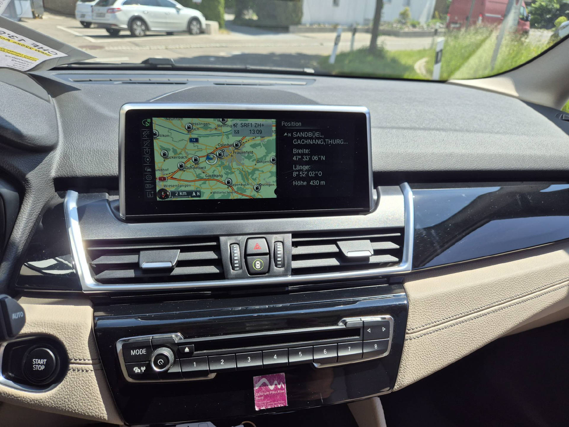 BMW 225xe Active Tourer Luxury Line-image-11