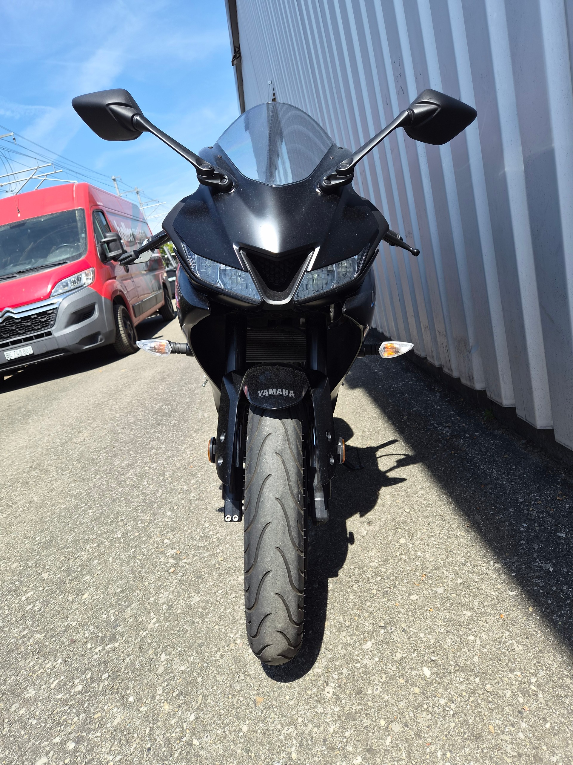 YAMAHA YZF-R 125 ABS Kundenauftrag-image-2