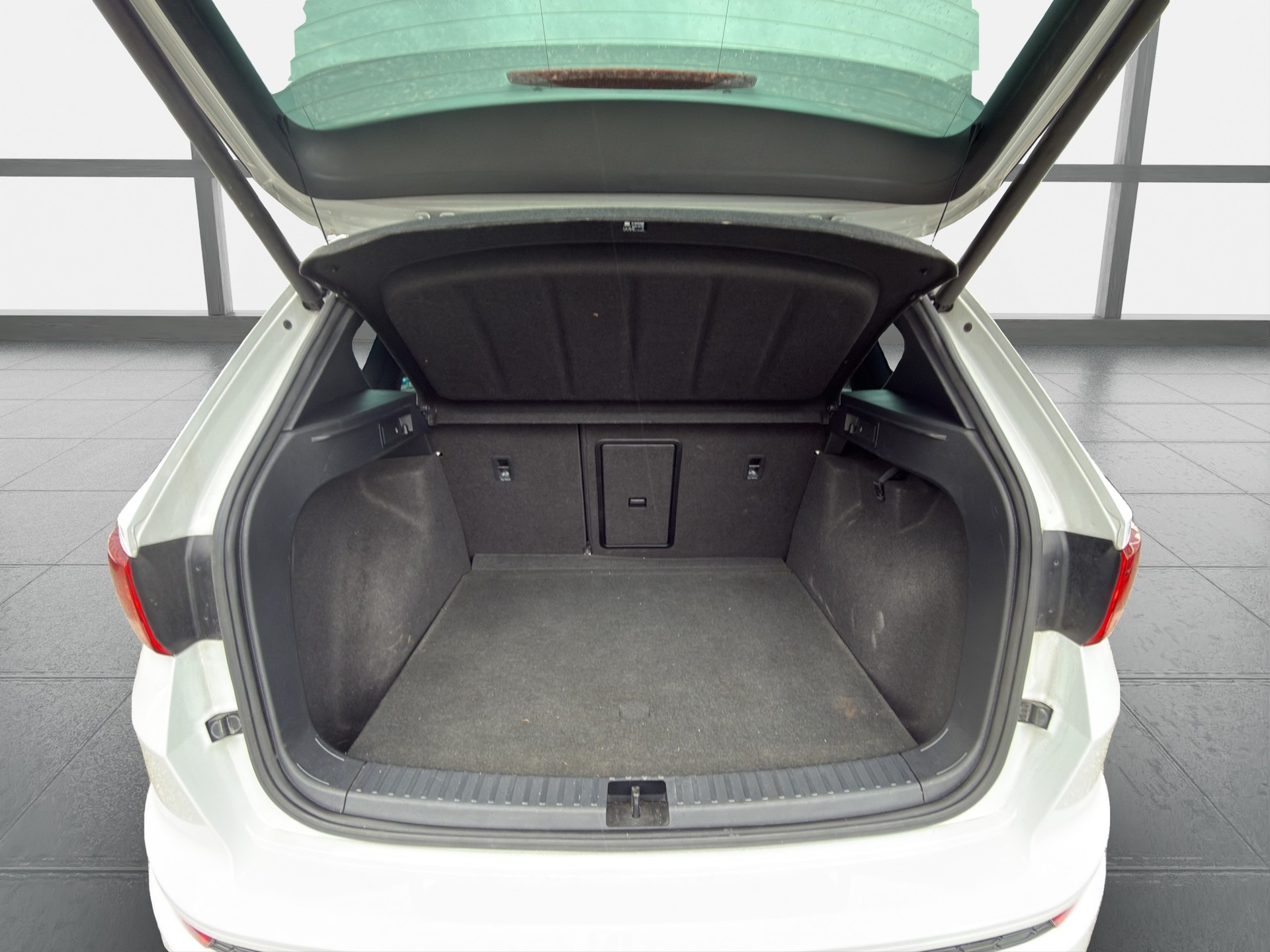 SEAT Ateca 2.0 TSI FR 4Drive DSG-image-12