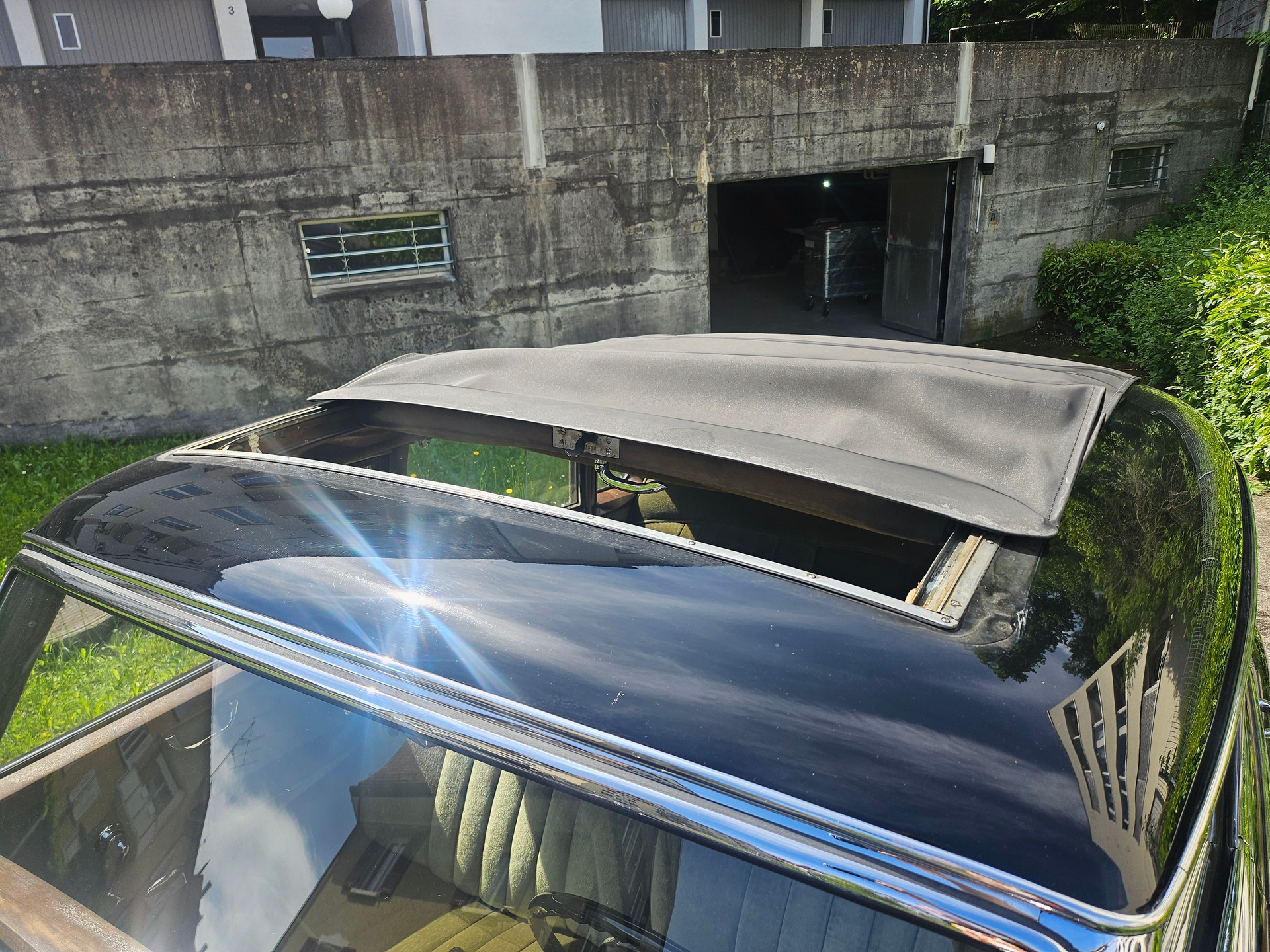 MERCEDES-BENZ Adenauer-image-2