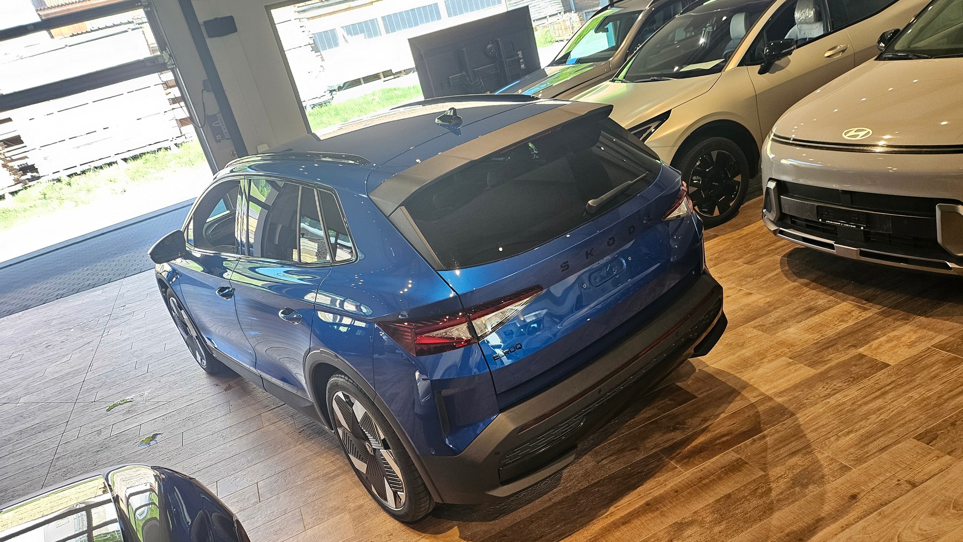 SKODA Elroq RS 4x4-image-16