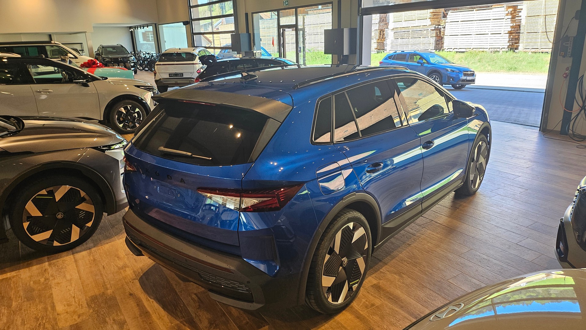 SKODA Elroq RS 4x4-image-20