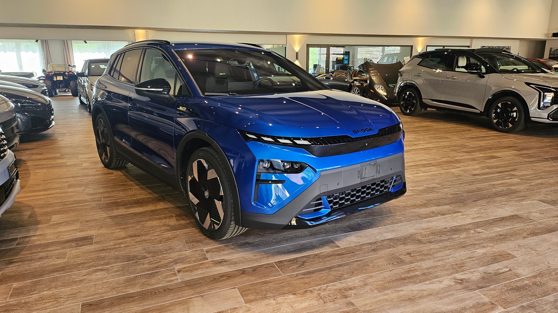 SKODA Elroq RS 4x4-image-25