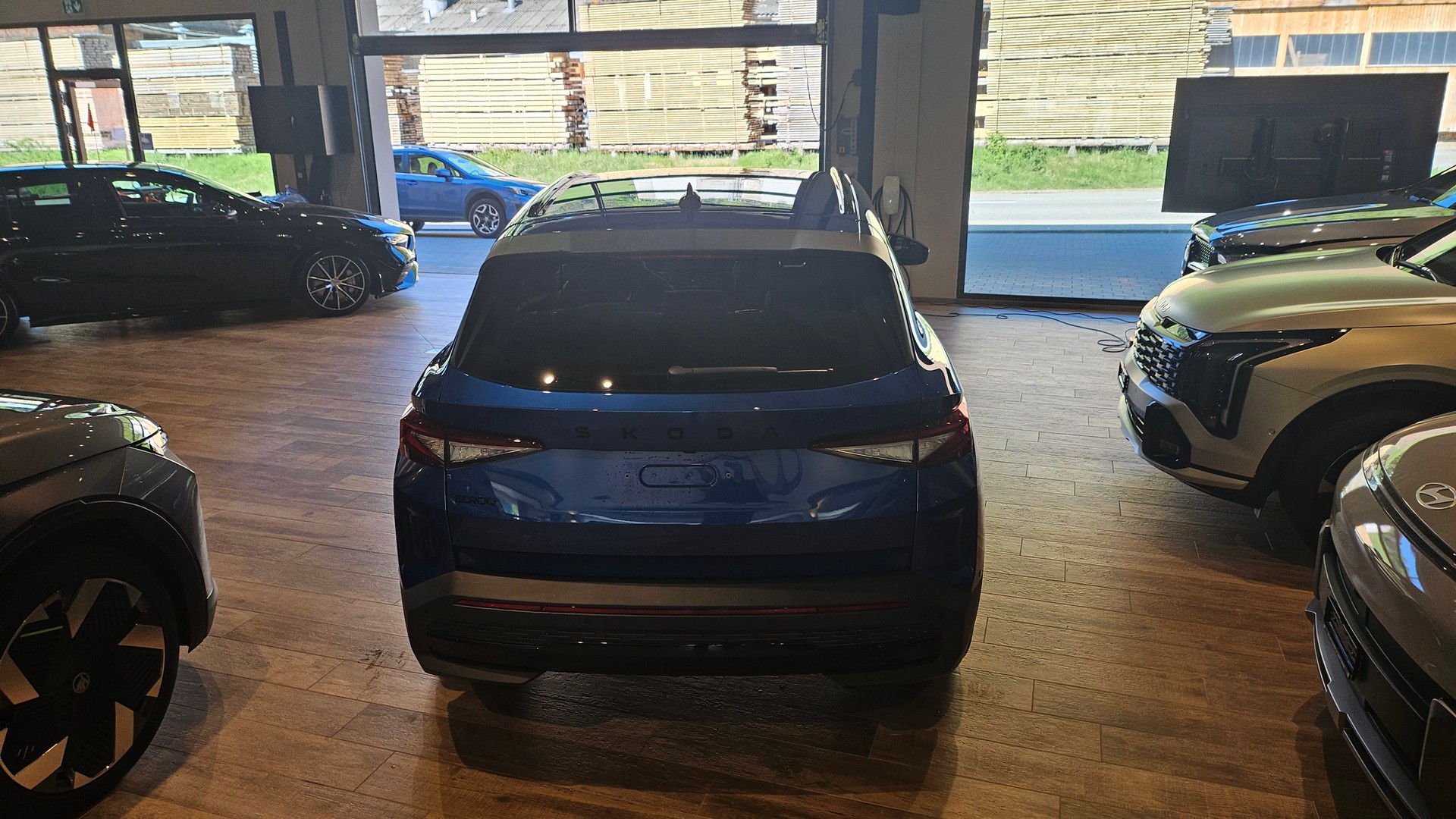 SKODA Elroq RS 4x4-image-18