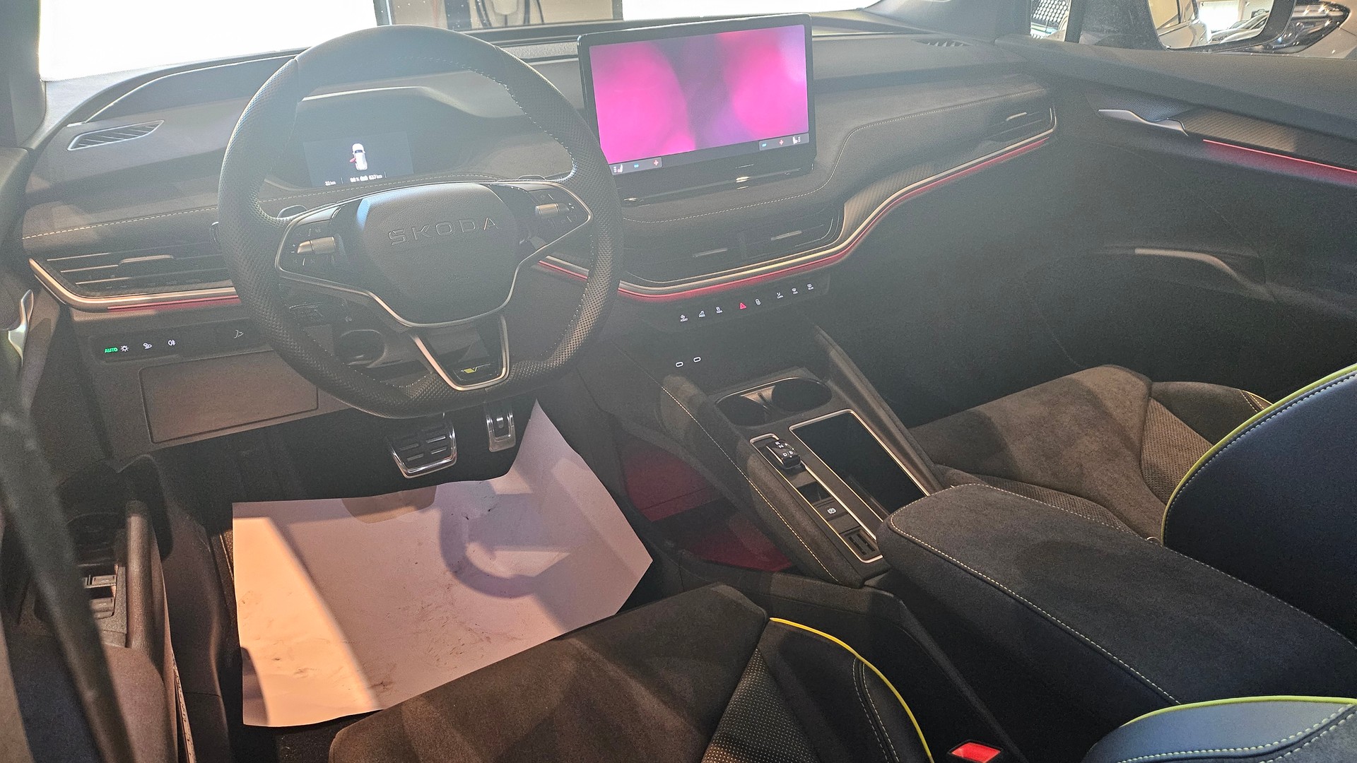 SKODA Elroq RS 4x4-image-8