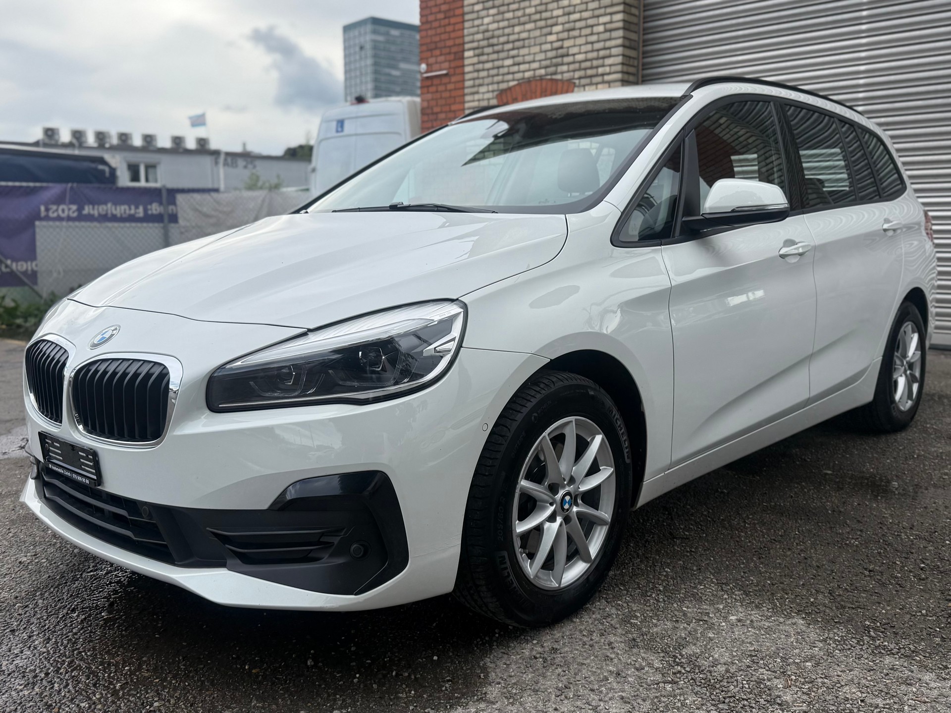 BMW 216d Gran Tourer DKG-image-2