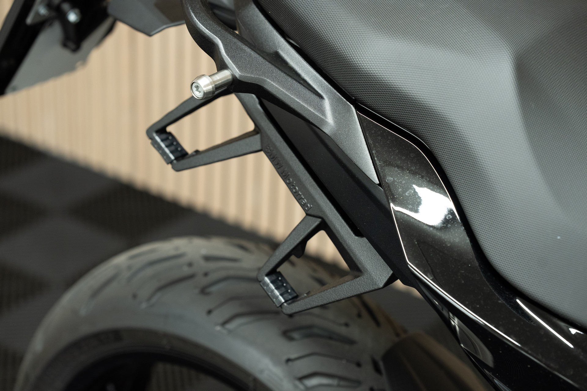 BMW F 900 XR A2-image-6