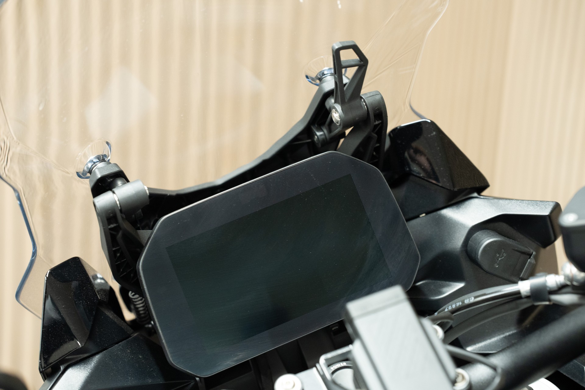 BMW F 900 XR A2-image-2