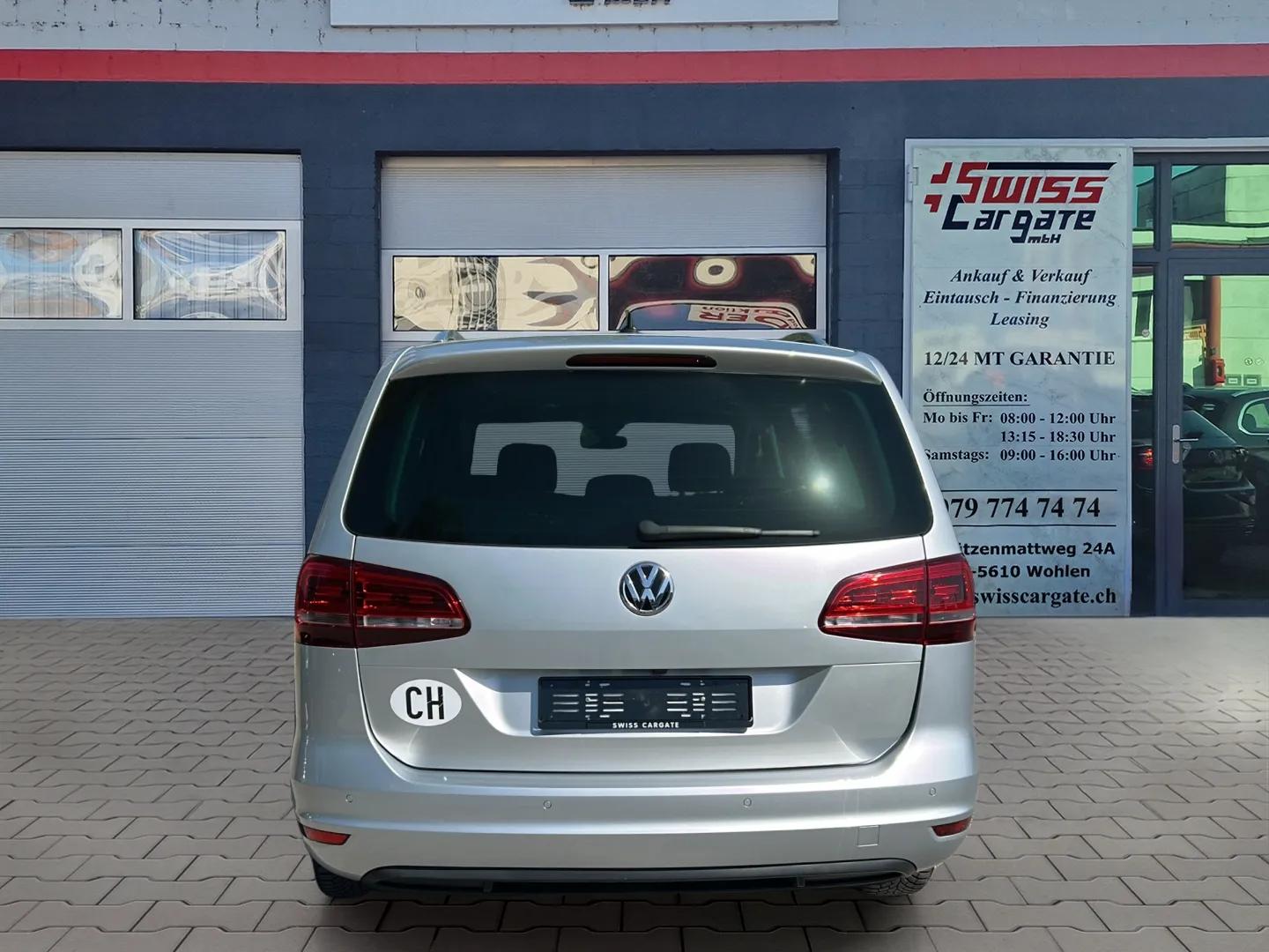 VW Sharan 2.0 TDI BMT Highline 4Motion DSG 184PS 7 Plätze mit AHK & Standheizung-image-6