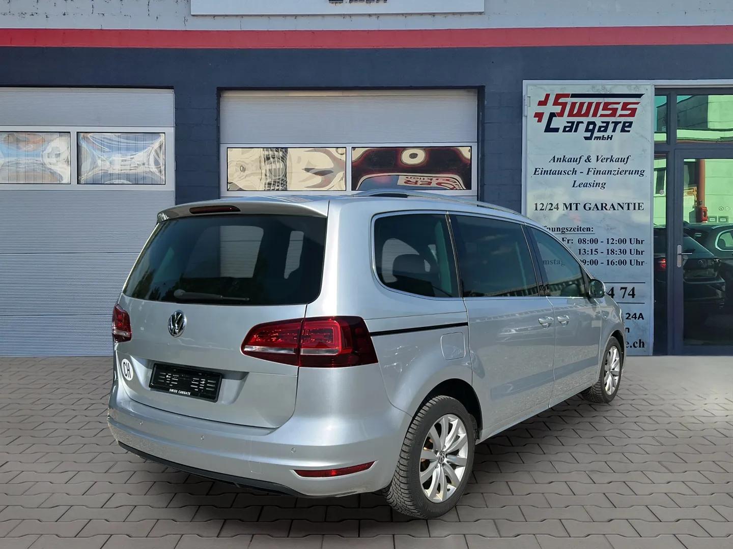 VW Sharan 2.0 TDI BMT Highline 4Motion DSG 184PS 7 Plätze mit AHK & Standheizung-image-7