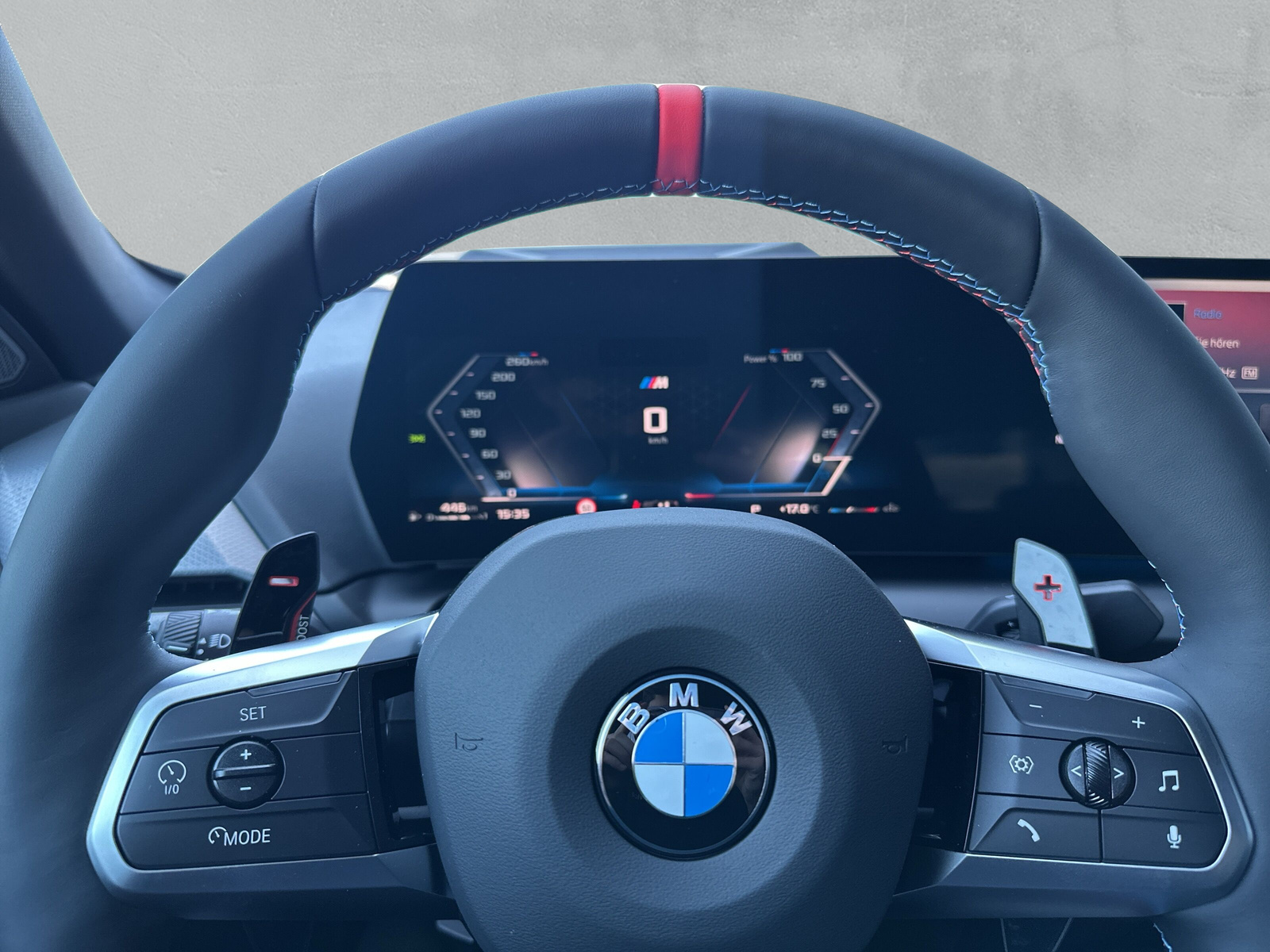 BMW M235 xDrive Gran Coupé M Sport Pro-image-17