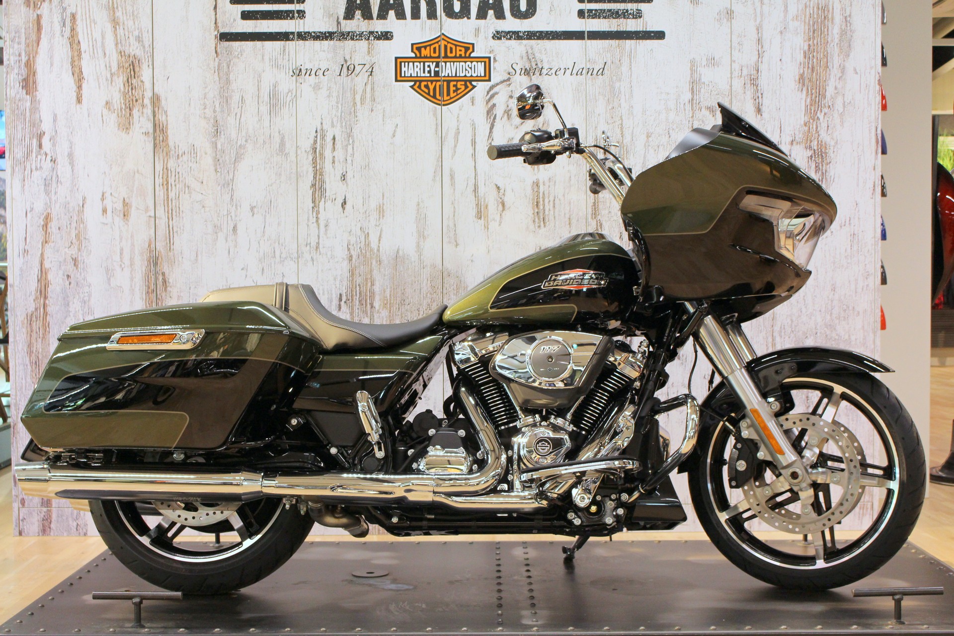 HARLEY-DAVIDSON FLTRX Road Glide 117-image-1
